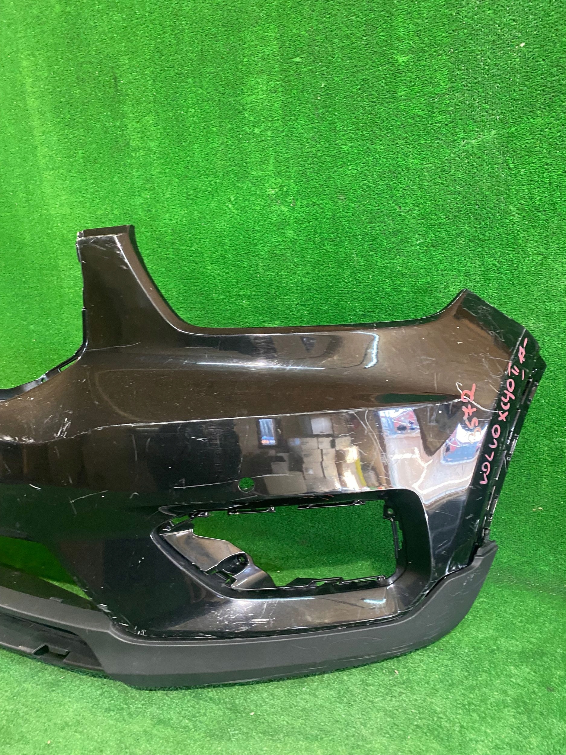 front bumper front VOLVO XC40 17- NR.Z3572