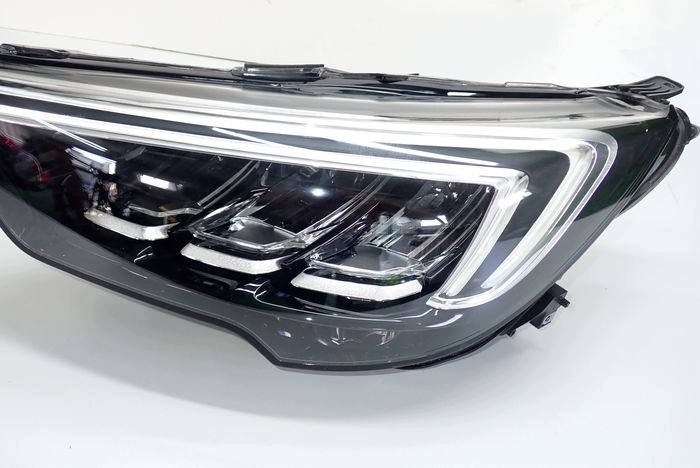 OPEL CORSSLAND X FULL LED 16- reflektor left light left 39153431