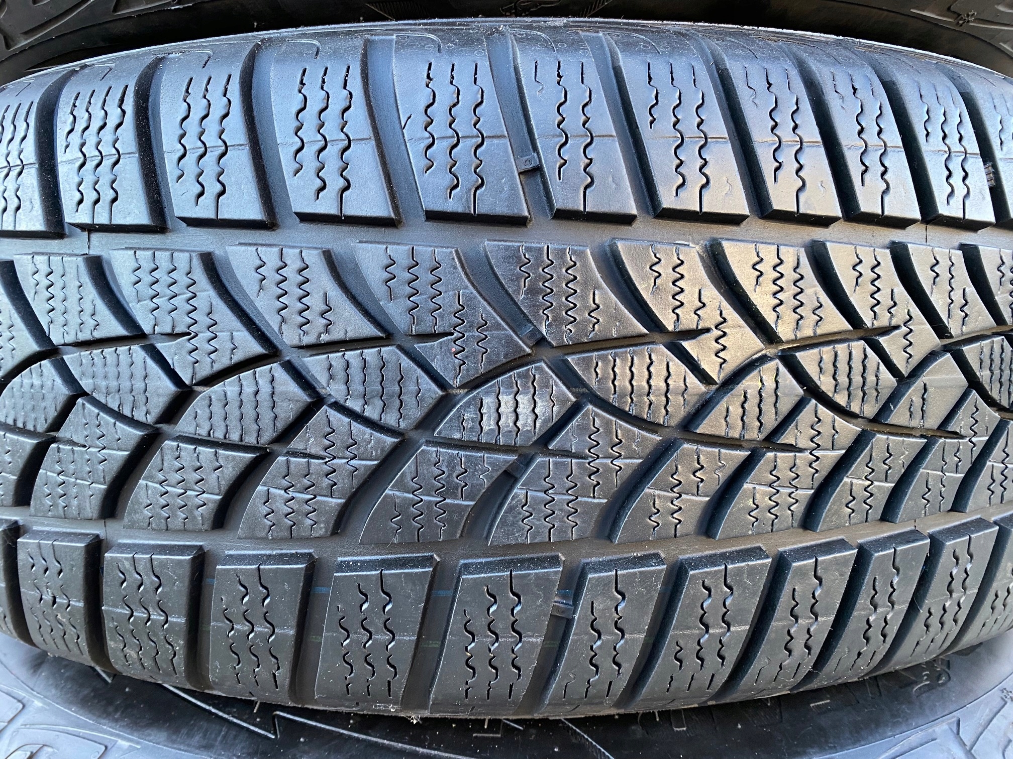 KOŁA ZIMOWE BMW 3 F30 F31 205/60/16 bdb 18r. RFT Producent felg BMW OE