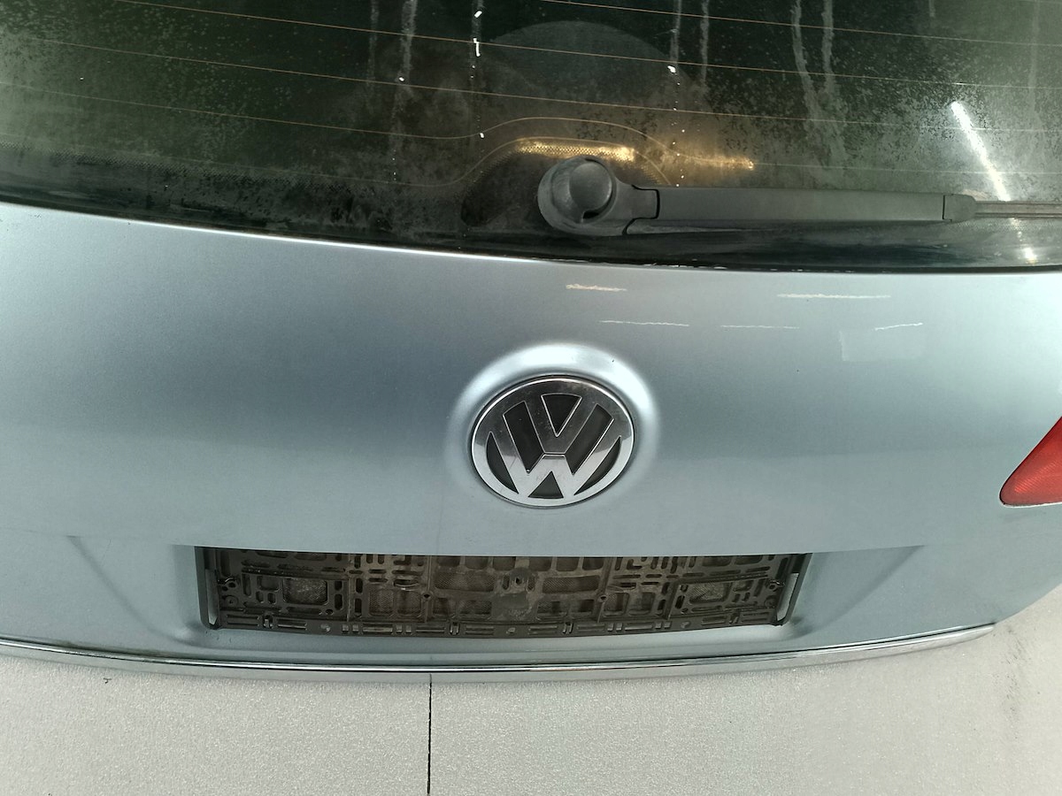 KLAPA BAGAŻNIKA VW PASSAT B6 2.0 TDI KOMBI LB5M Numer katalogowy części LB5M