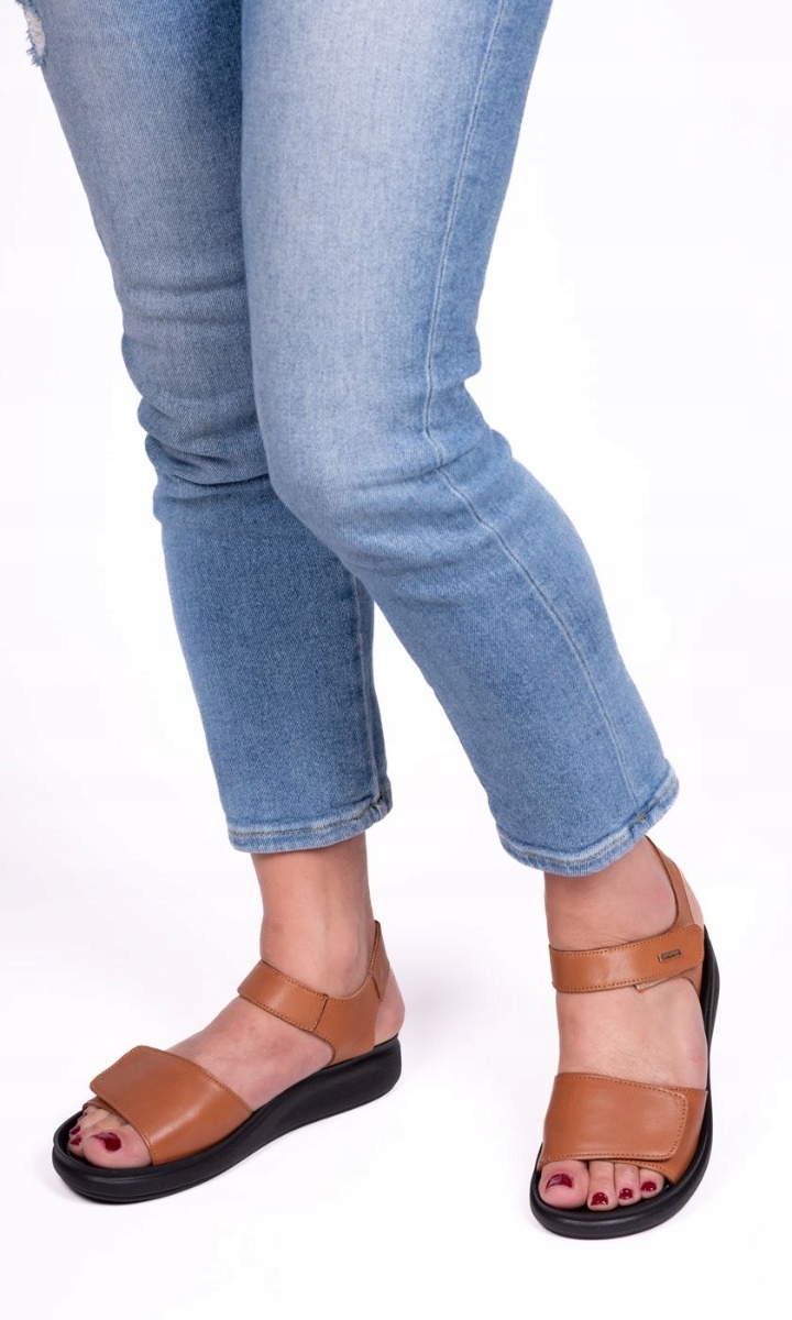 Tmavé Dámské Kotníkové Sandály Na Suchý Zip Z Přírodní Kůže Polské 38