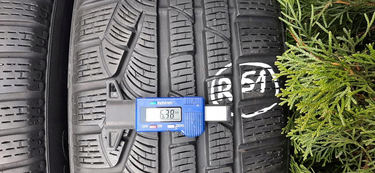 PIRELLI SOTTOZERO WINTER 210 SERIE II 225/55R17 Marka Pirelli