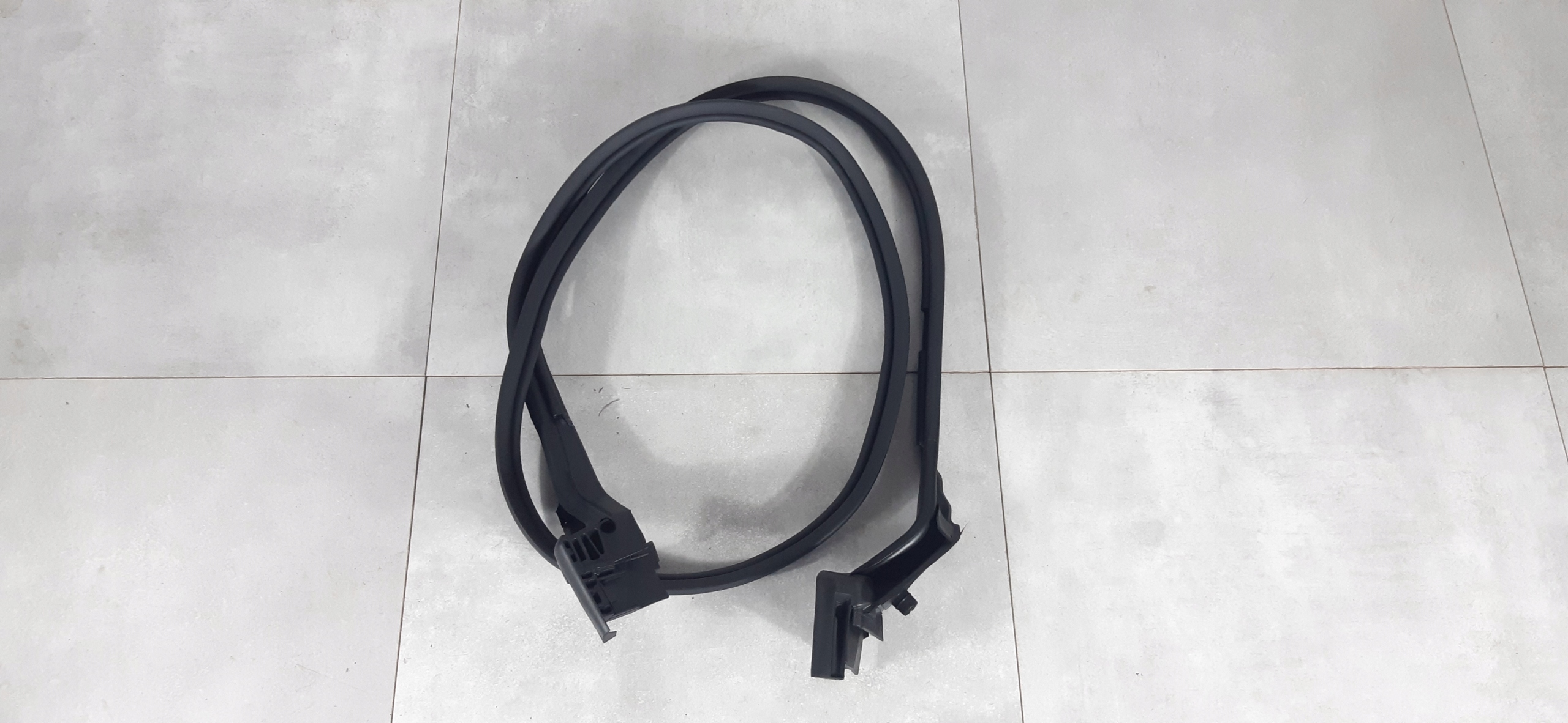 MERCEDES SLK W172 USZCZELKA KLAPY BAGAZNIKA A172