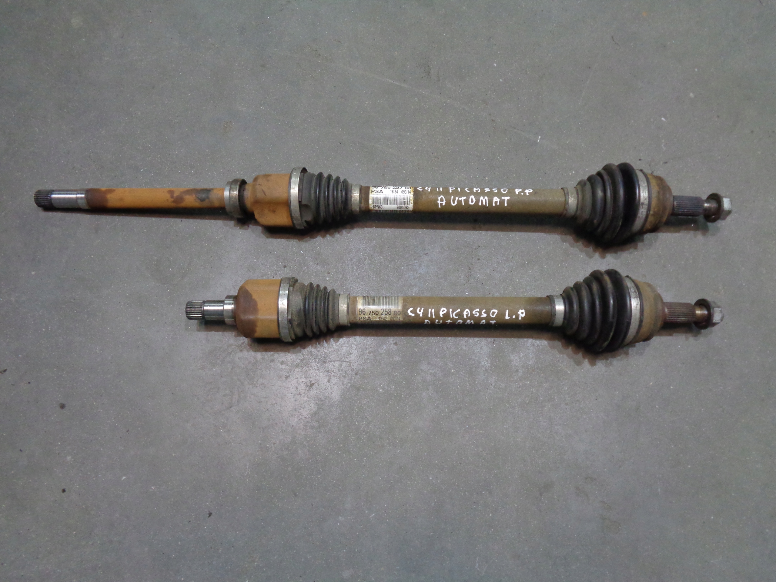 semi-axis front left CITROEN C4 PICASSO II 1.6 HDI