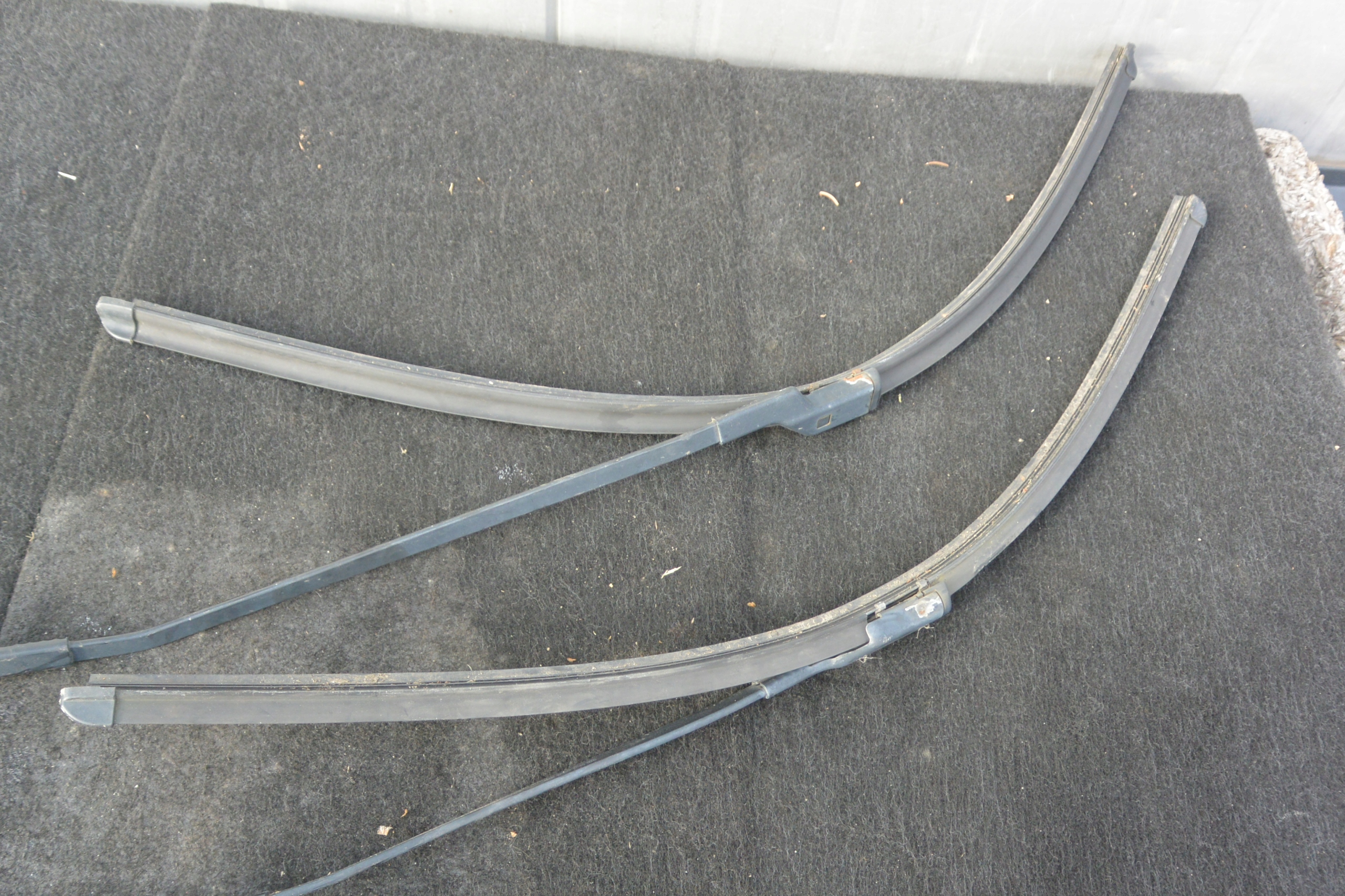 wiper arm front KOMPLET left right CITROEN C4 GRAND PICASSO II EU