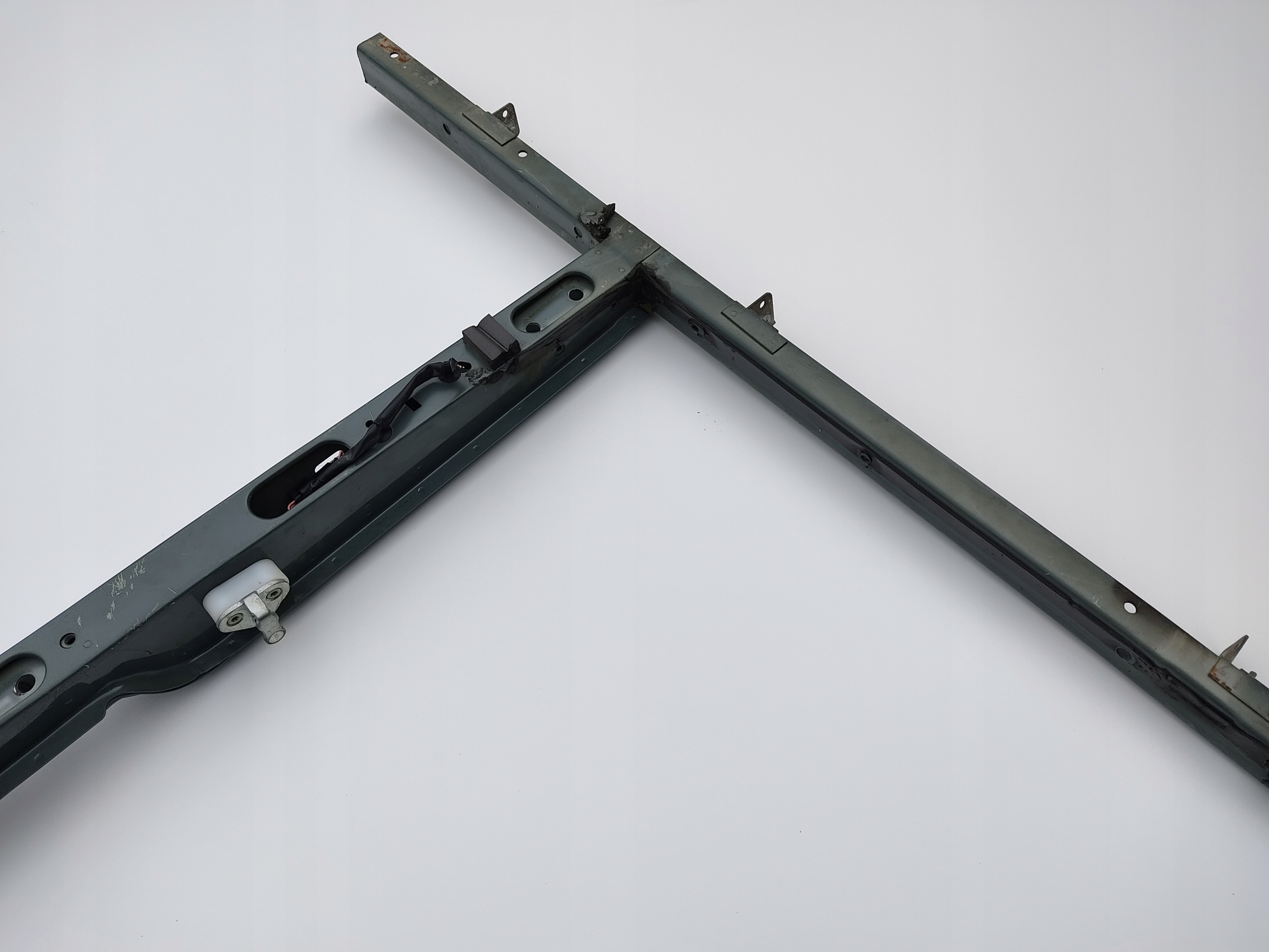pillar right pillar door left LAND ROVER DEFENDER 1999-2014