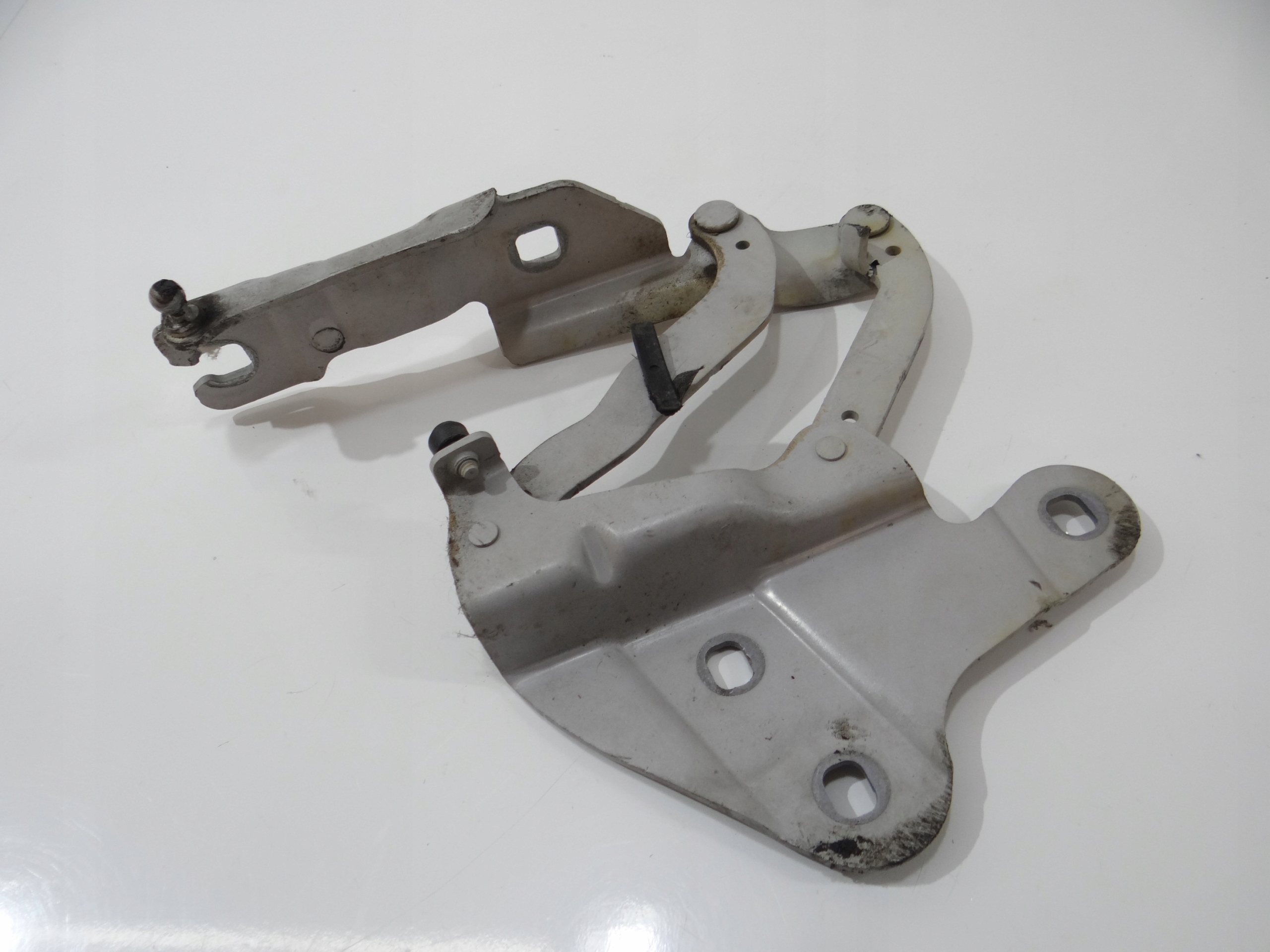 right hinge bonnets BMW X1 E84 LCI 2990360 354