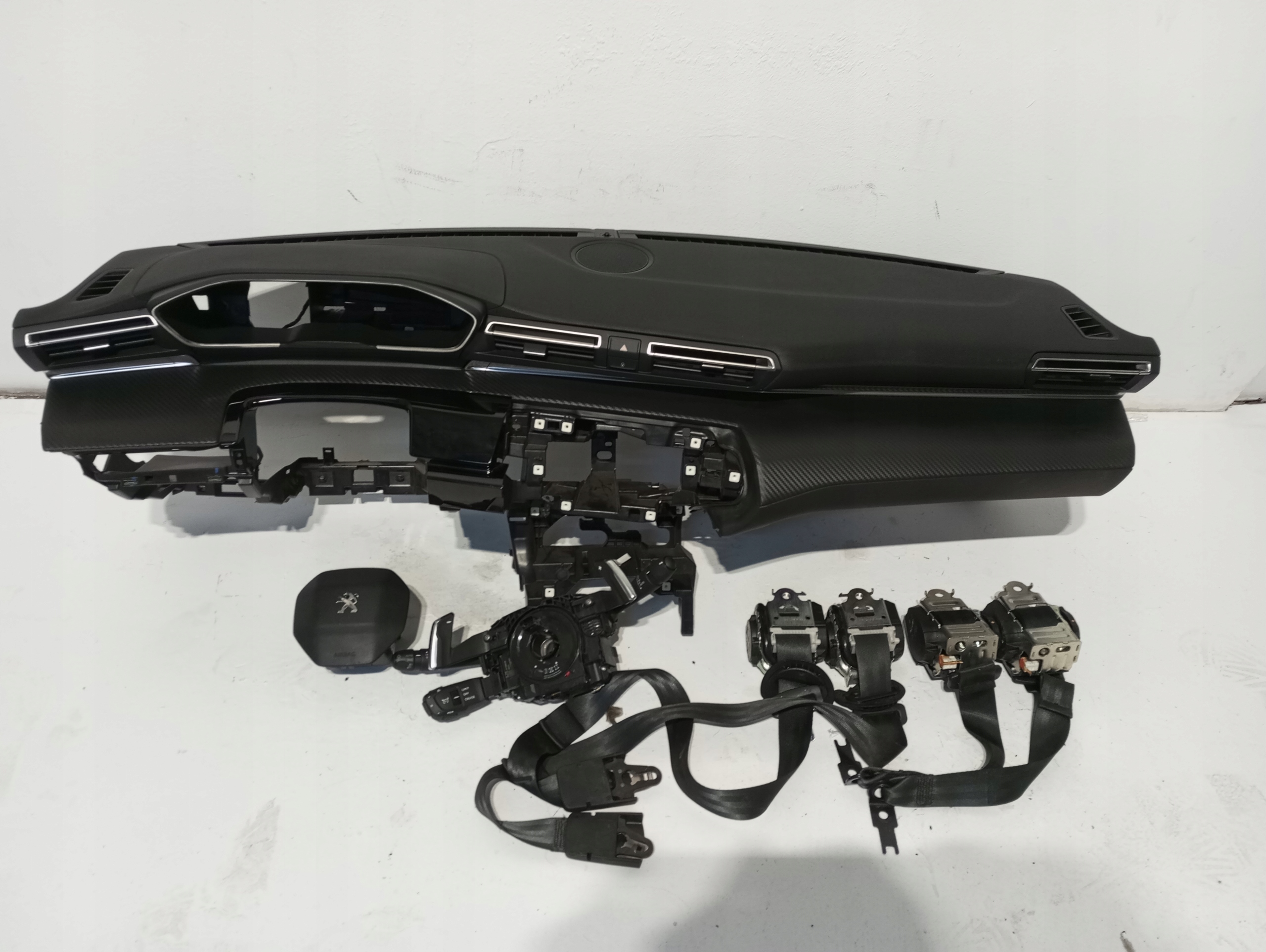 console dashboard PEUGEOT 508 II
