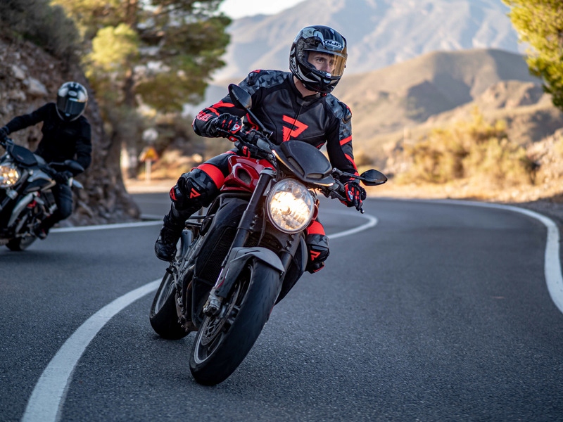 REBELHORN KURTKA MOTOCYKOWA SKÓRA REBEL BLK/RED 52 Materiał skóra