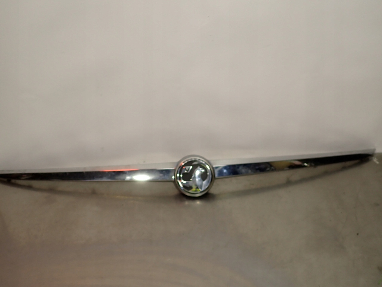 BLENDA KLAPY BAGAŻNIKA OPEL INSIGNIA A 1.8