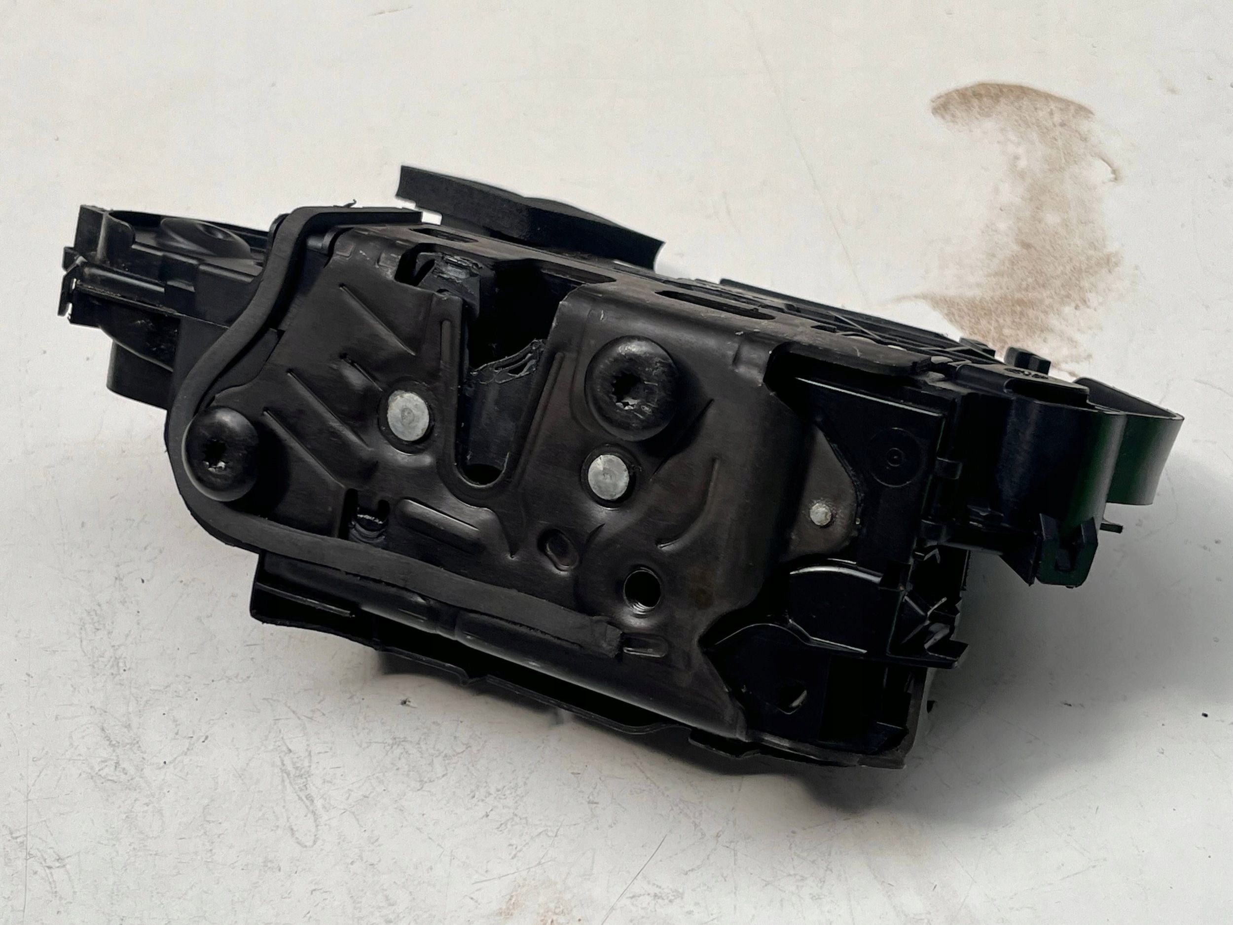 VOLKSWAGEN SEAT SKODA lock door left front 5TB837015 @M