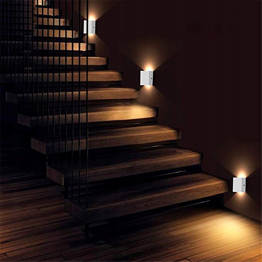 Lampa ścienna salon korytarz kinkiet GÓRA-DÓŁ x 4 Średnica/szerokość klosza 10 cm