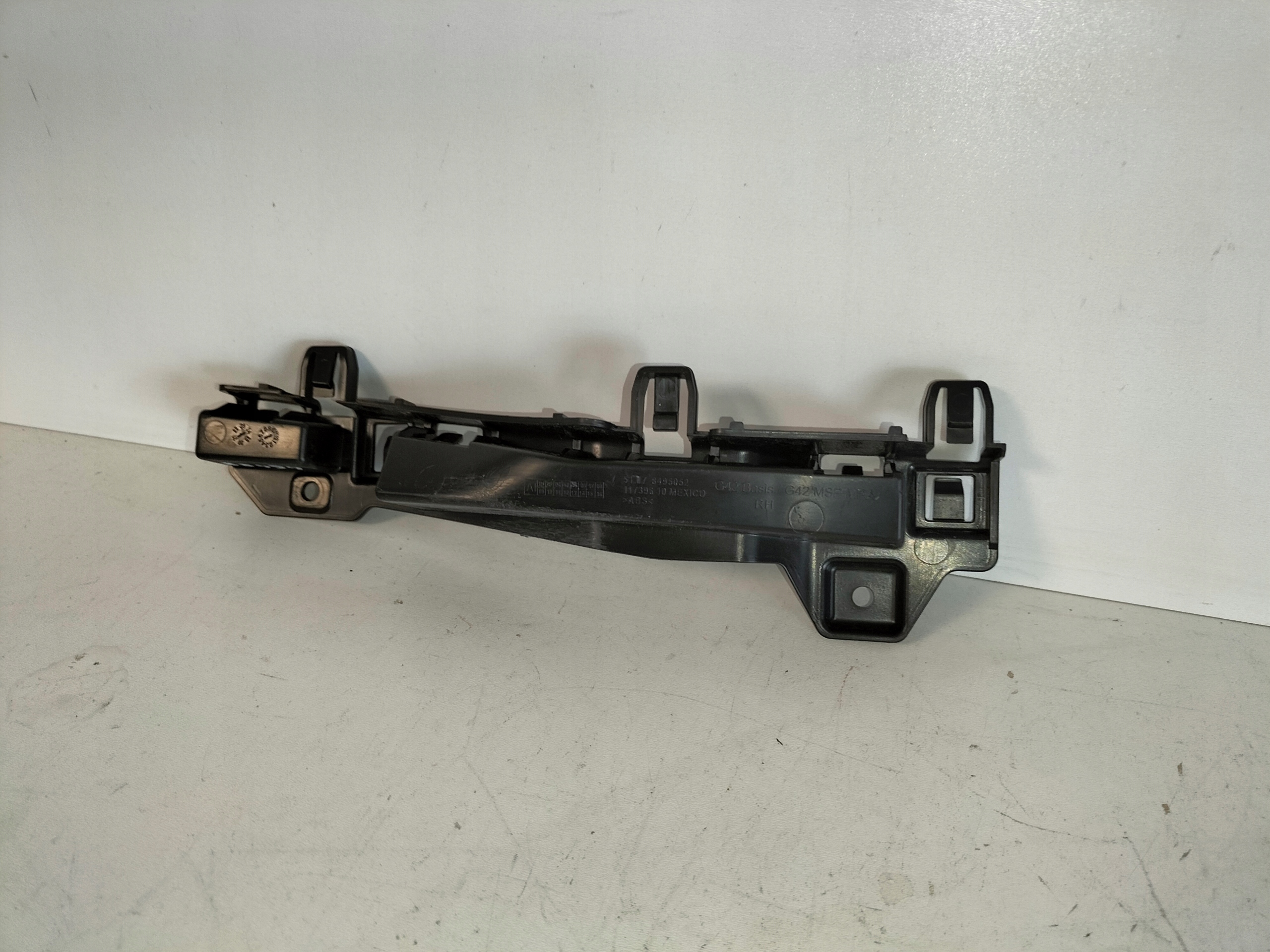 support holder mouldings progowej right BMW 2 G42 21