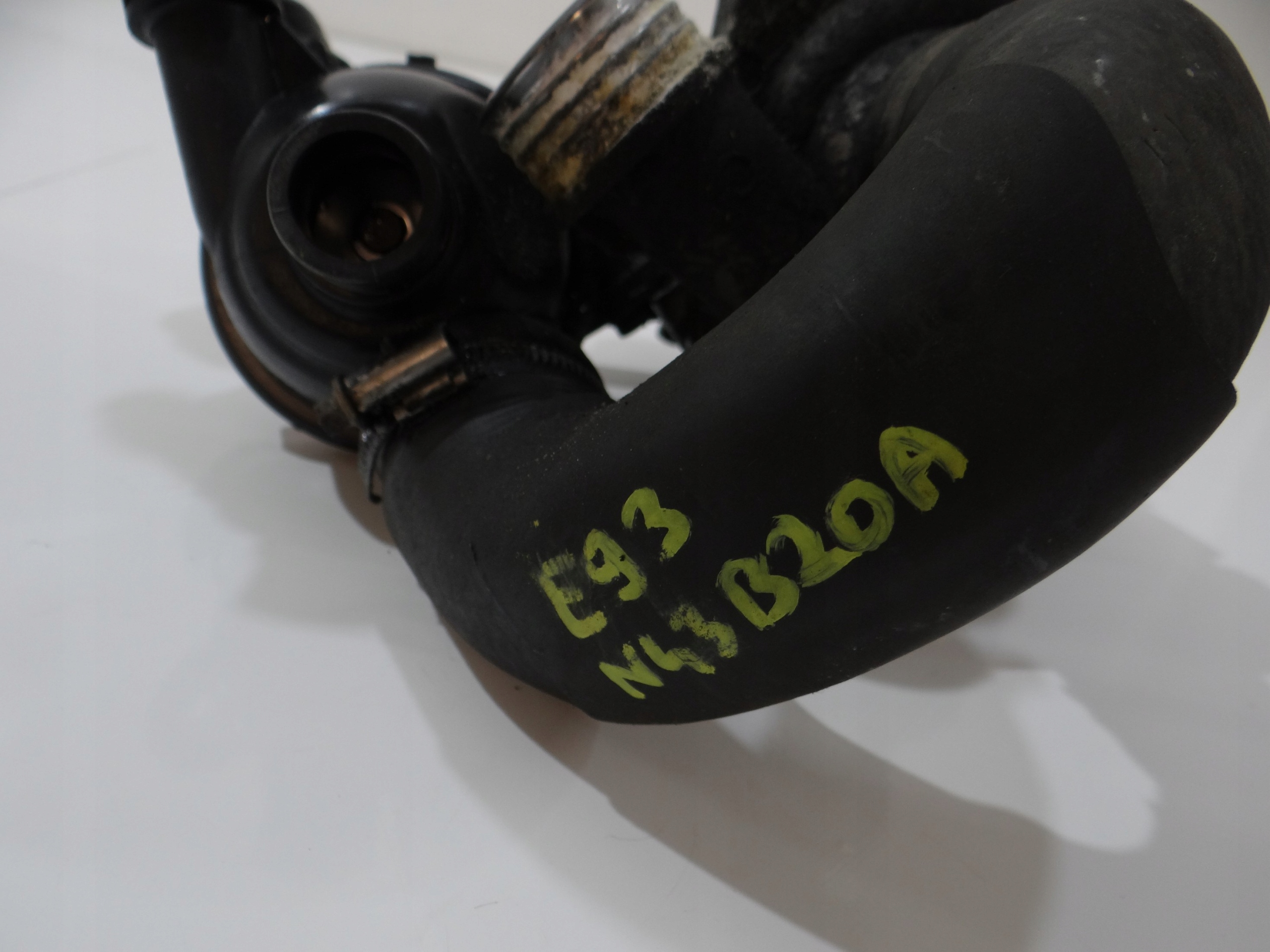 csomag TERMOSTATU vízpumpa BMW E93 N43B20A 7561229