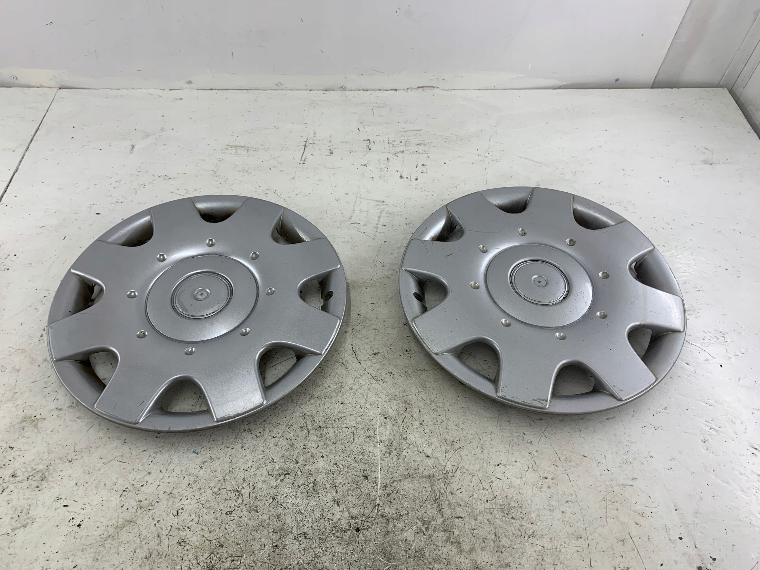 VW GOLF IV NEW BEETLE couvre/cache 1C0601147D 16 CALI