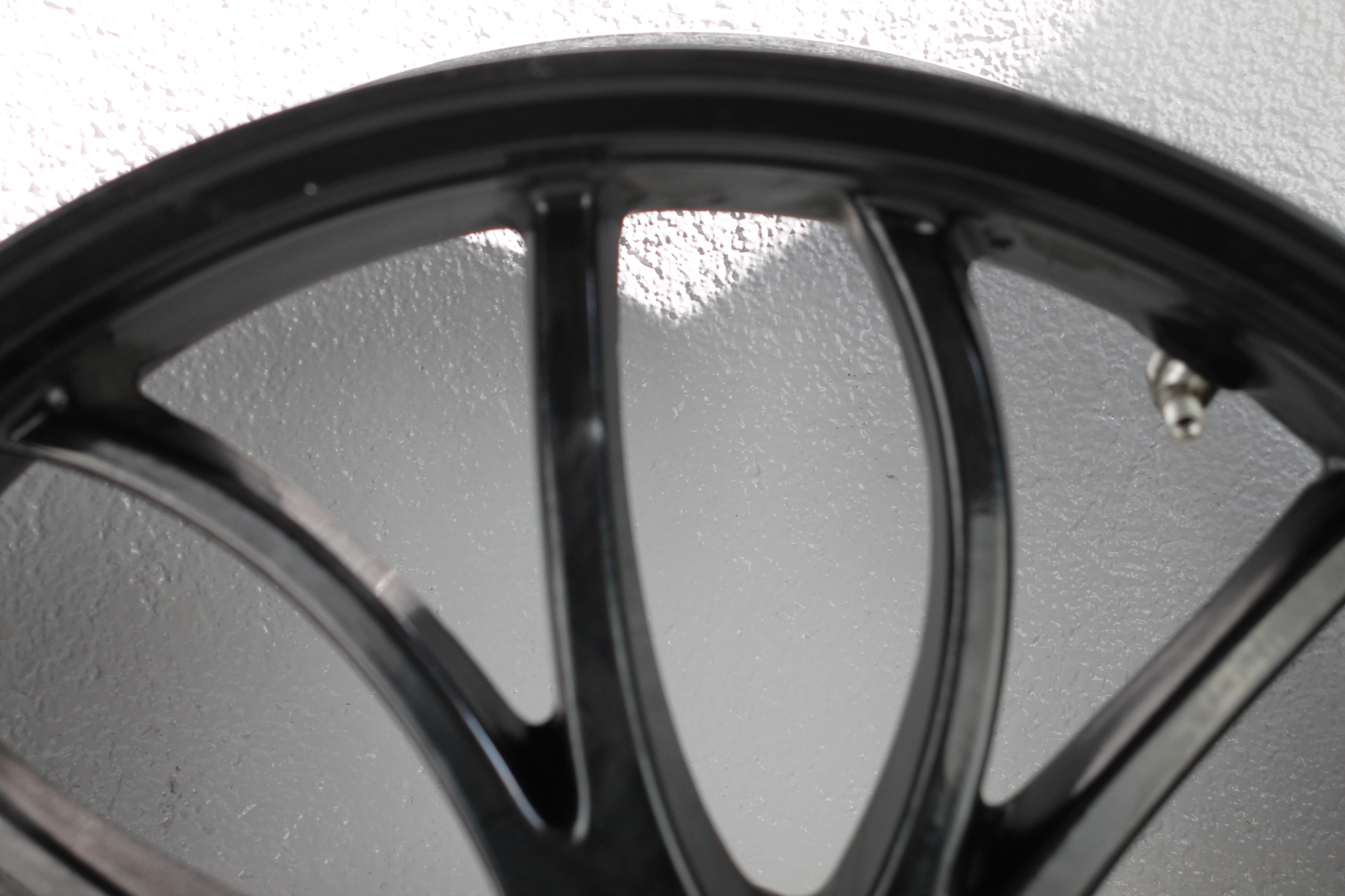 TRIUMPH SPEED TRIPLE 1050 05-11 ЗАДНЕЕ КОЛЕСО