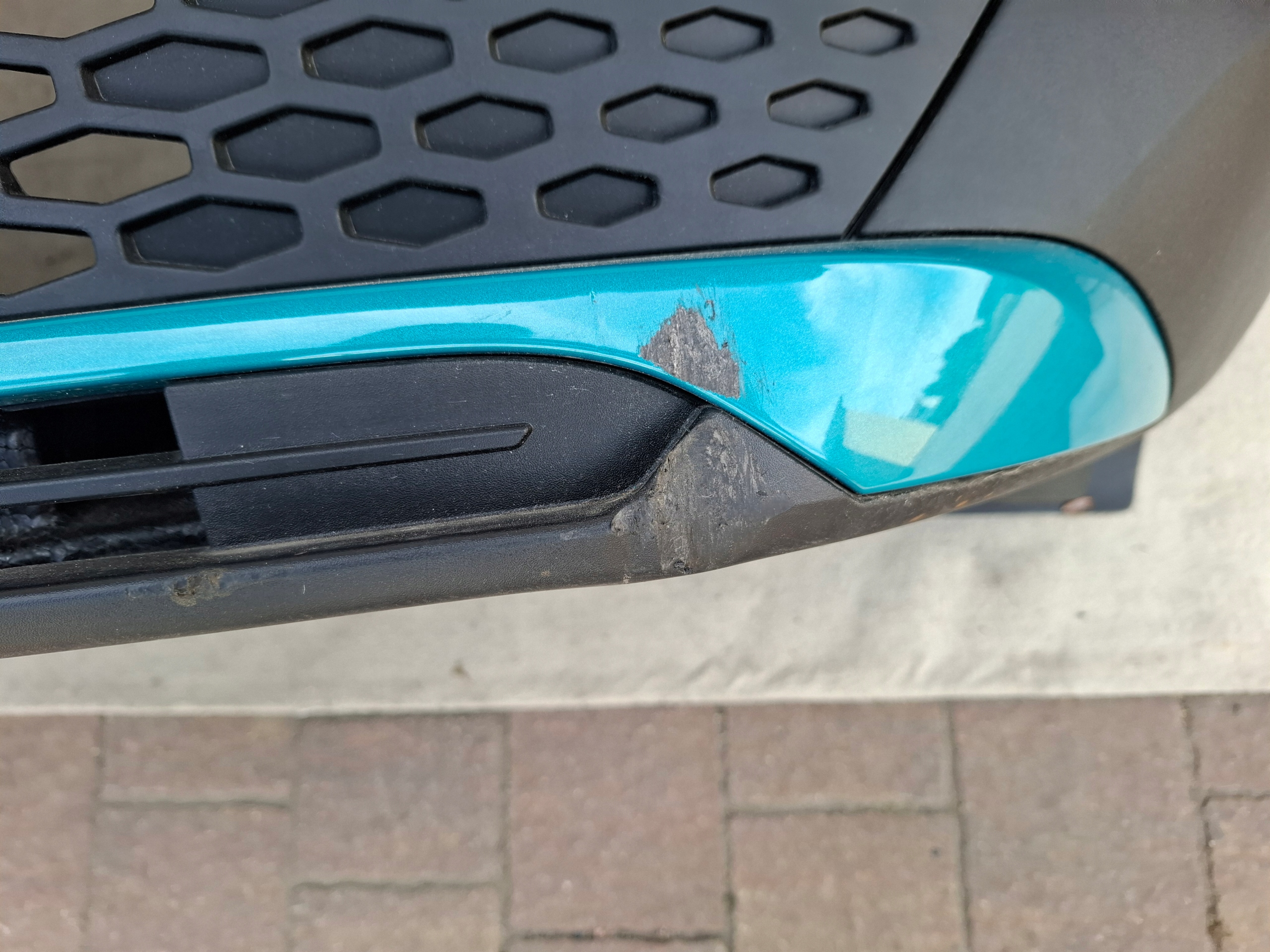 OPEL MOKKA B II LIFT front bumper front complete 25r TROPICAL GREEN
