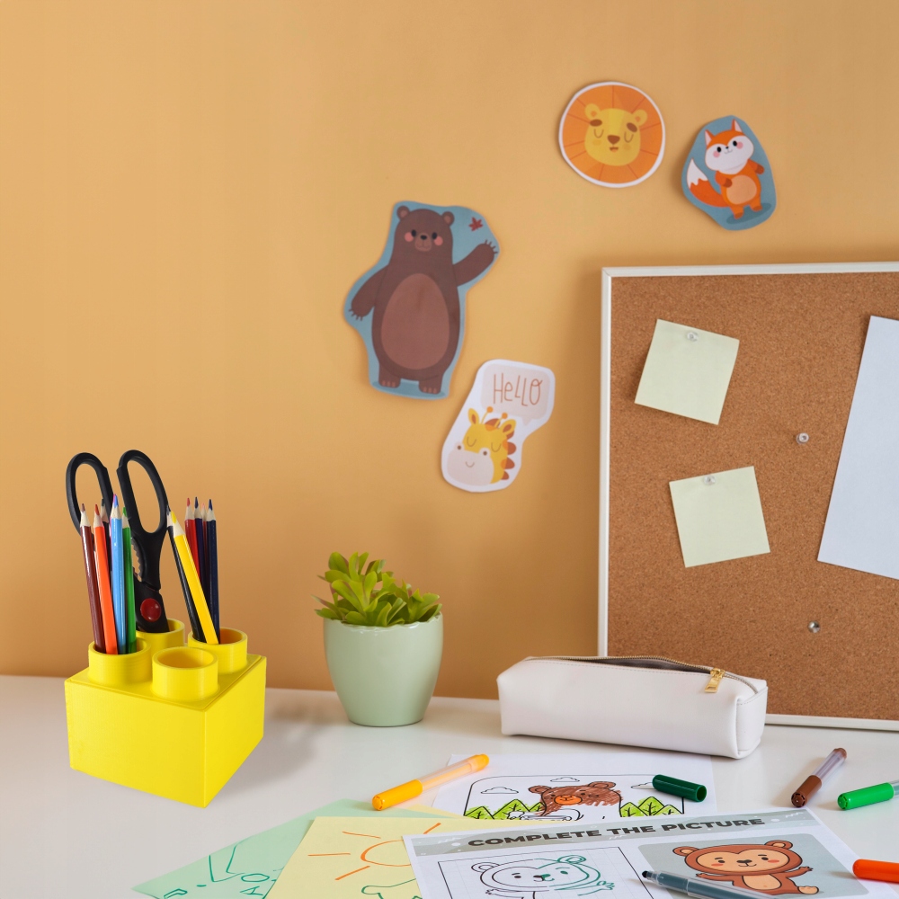 ORGANIZER POJEMNIK PRZYBORNIK NA PRZYBORY W KSZTAŁCIE KLOCKA LEGO ŻÓŁTY Bohater Inny