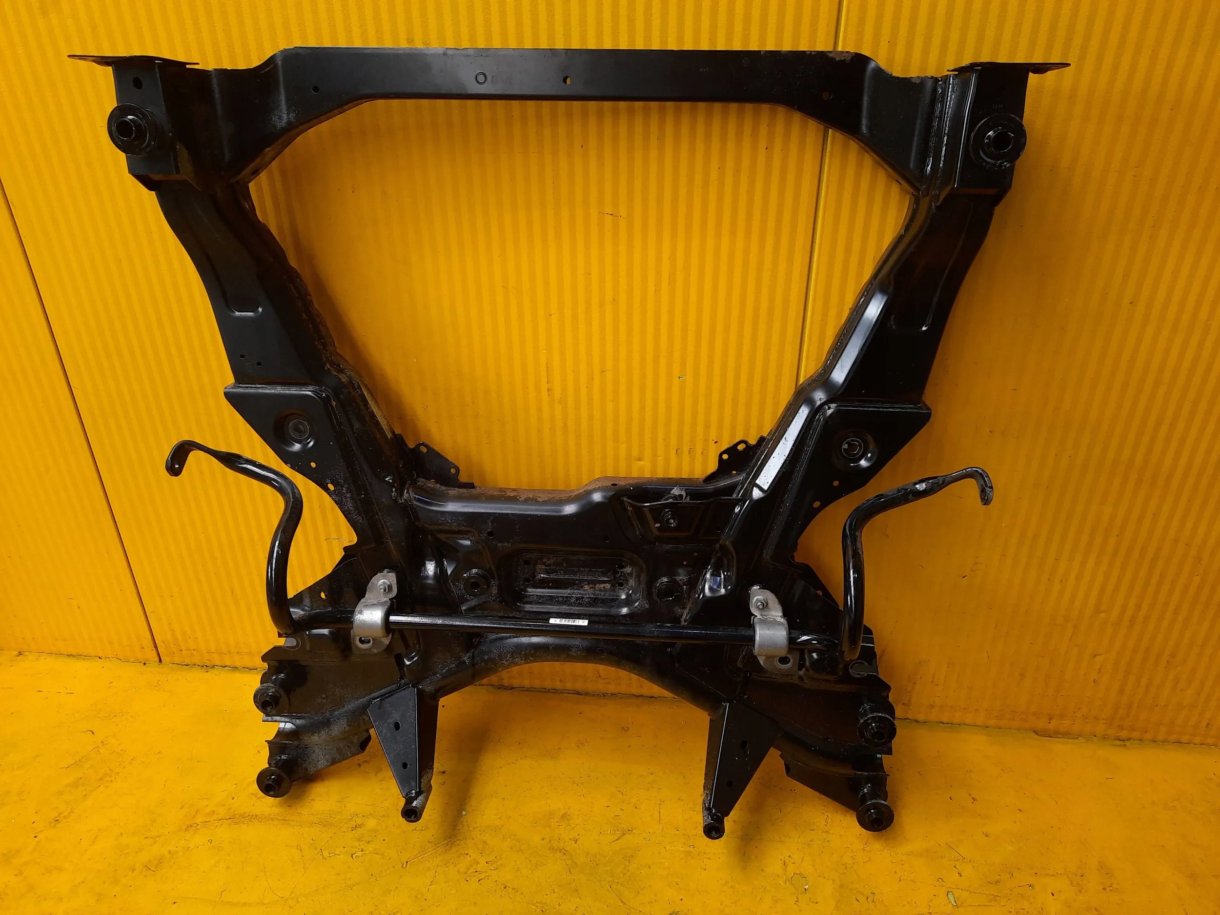 Mercedes W447 1.6 WÓZEK SANKI PRZÓD