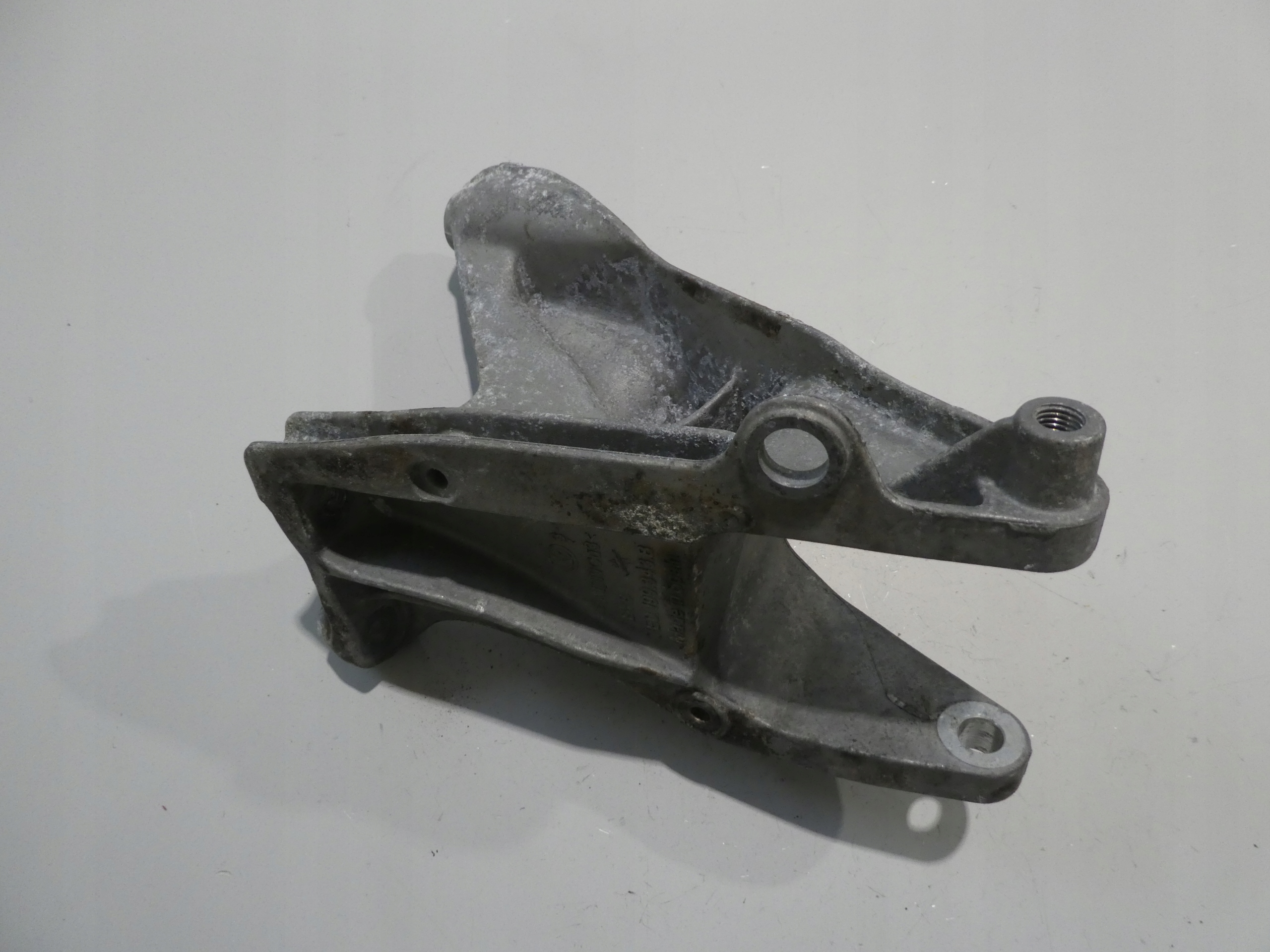 VW T6 2.0TDI holder engine mount 7E0199343B