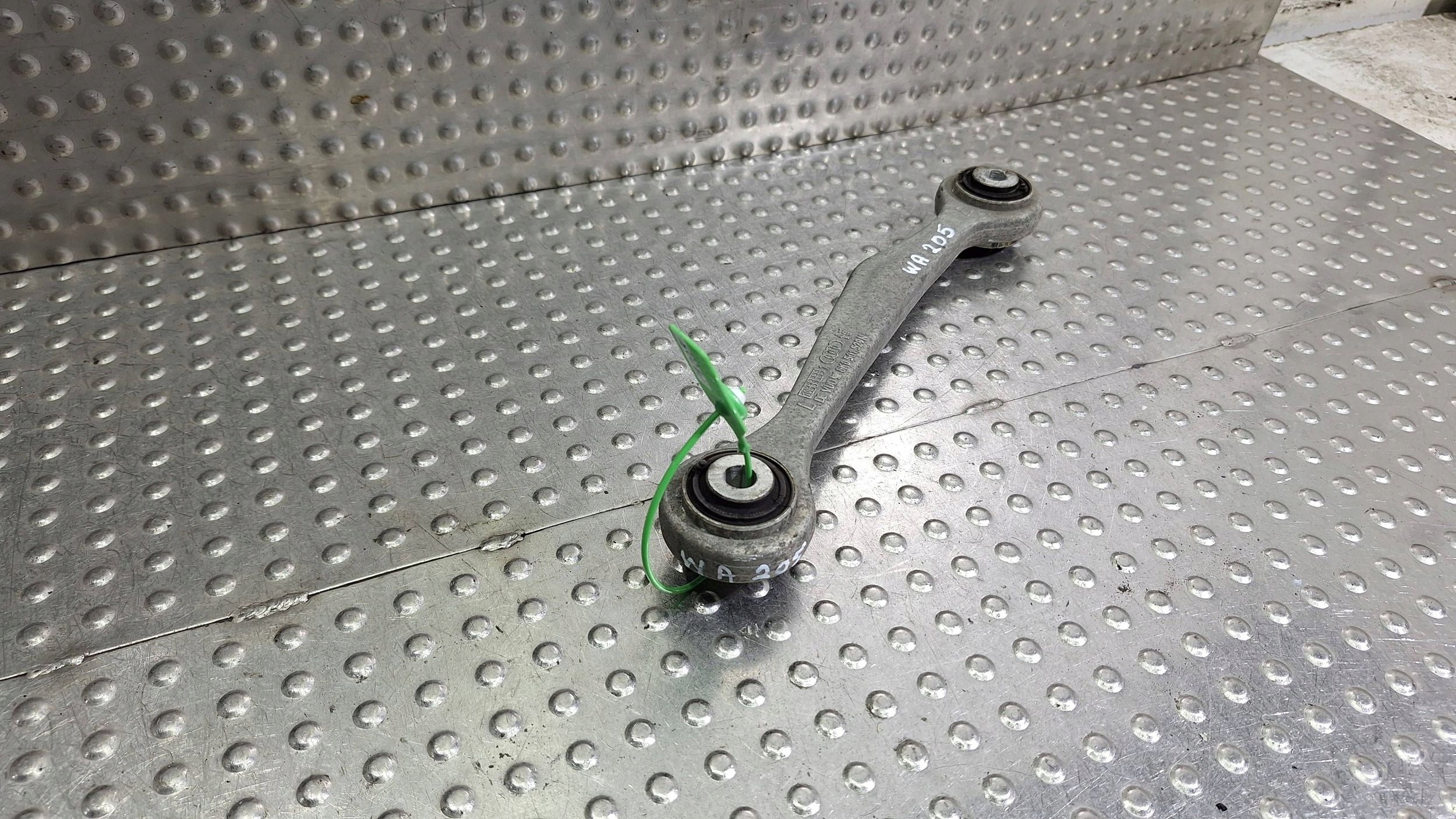 Querlenker links heck 8K0501529N AUDI A4 B8 A5 8T A7 A6 C7 Q5 8R