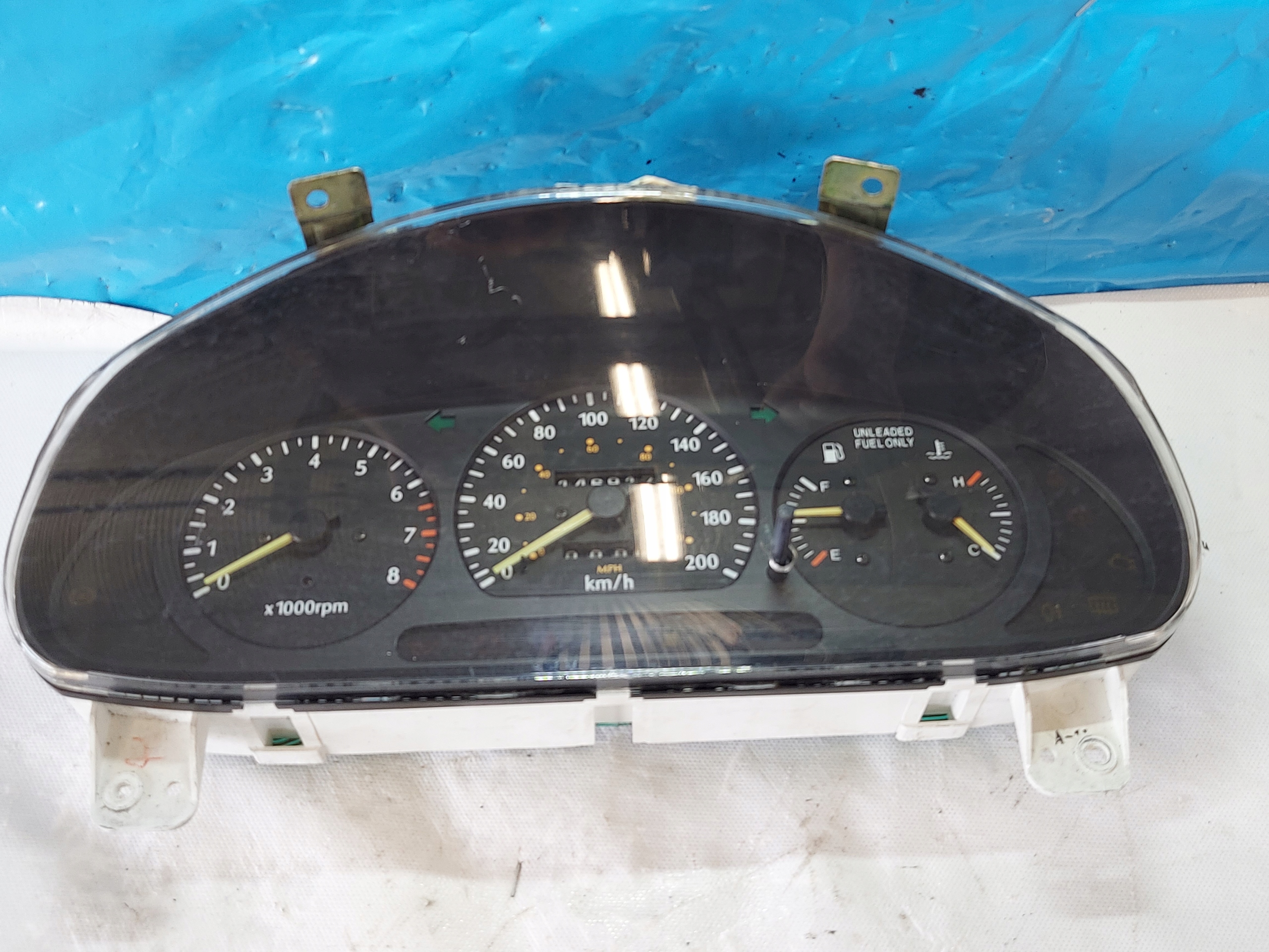 dials clock KIA SPORTAGE K00 2.0 16V 961004