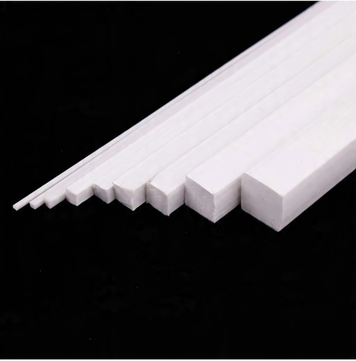 

Profil Abs 50 CM Kwadrat Pełny 5 x 5 mm 1 Szt