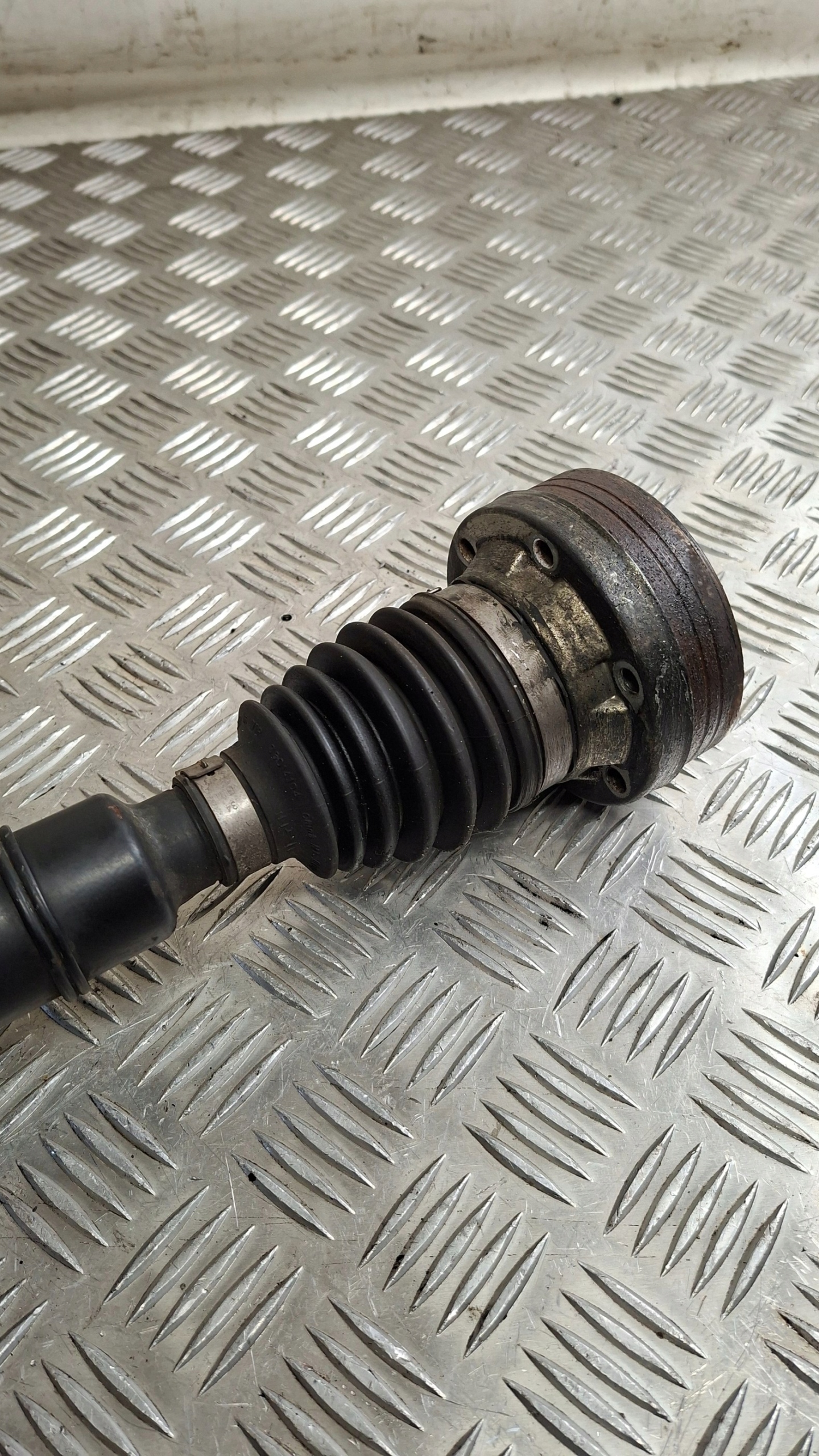 semi-axis right front VW TOURAN II 1.6TDI