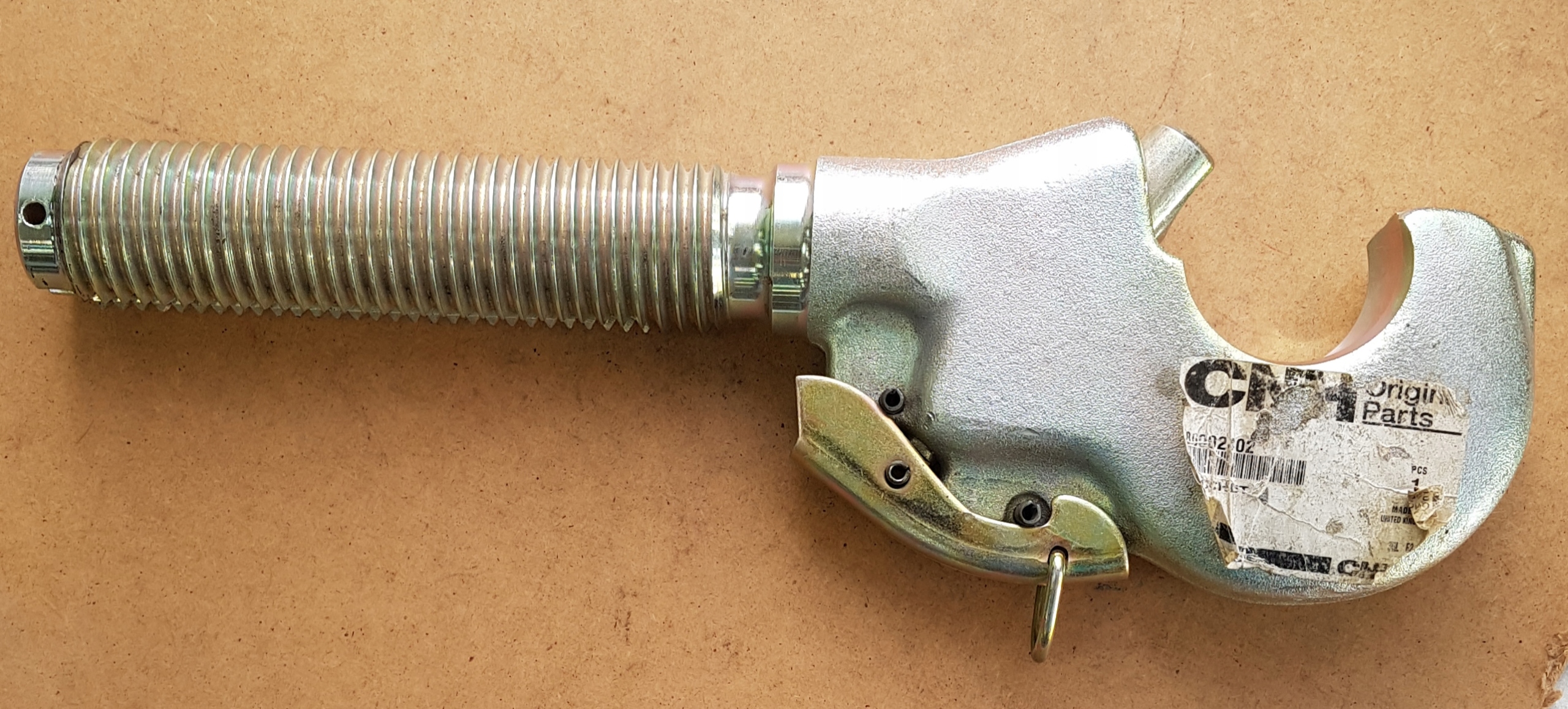 ОРИГІНАЛЬНИЙ НАКОНЕЧНИК ТЯГИ NEW HOLLAND 86002402