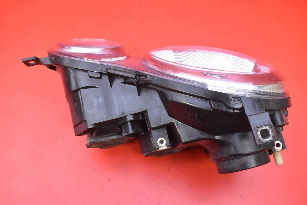 REFLEKTOR right light front EU 20-A385B VW POLO 4 IV 9N 01-05