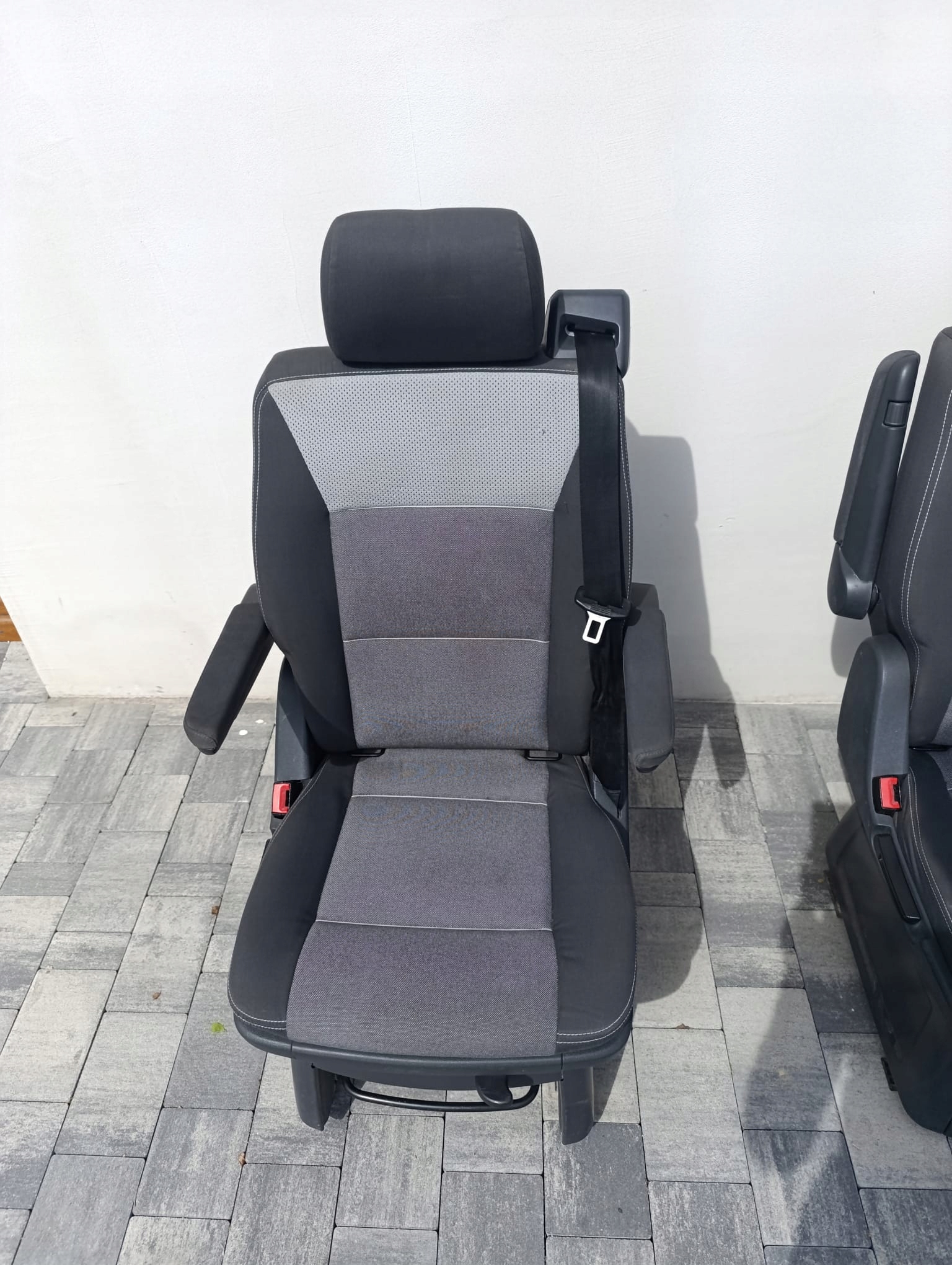 VW T5 T6 MULTIVAN Sitze OBROTOWE DRUGI/TRZECI RZAD
