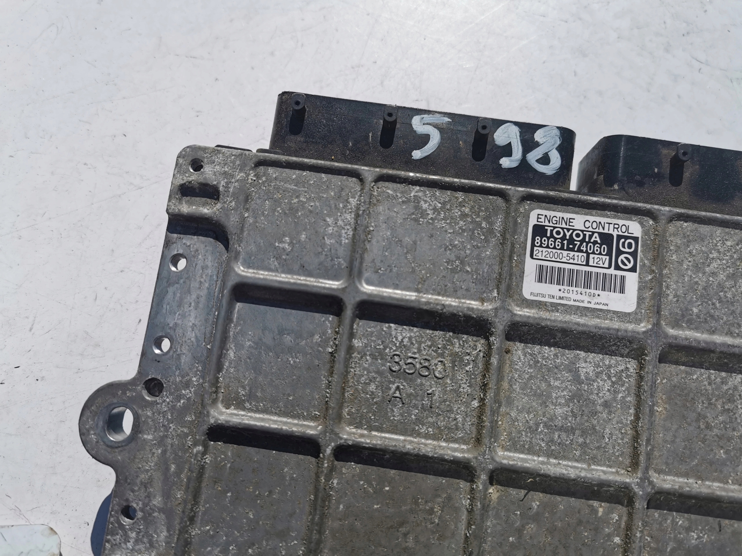 TOYOTA IQ 1.0B 89661-74060 212000-5410 computer EC