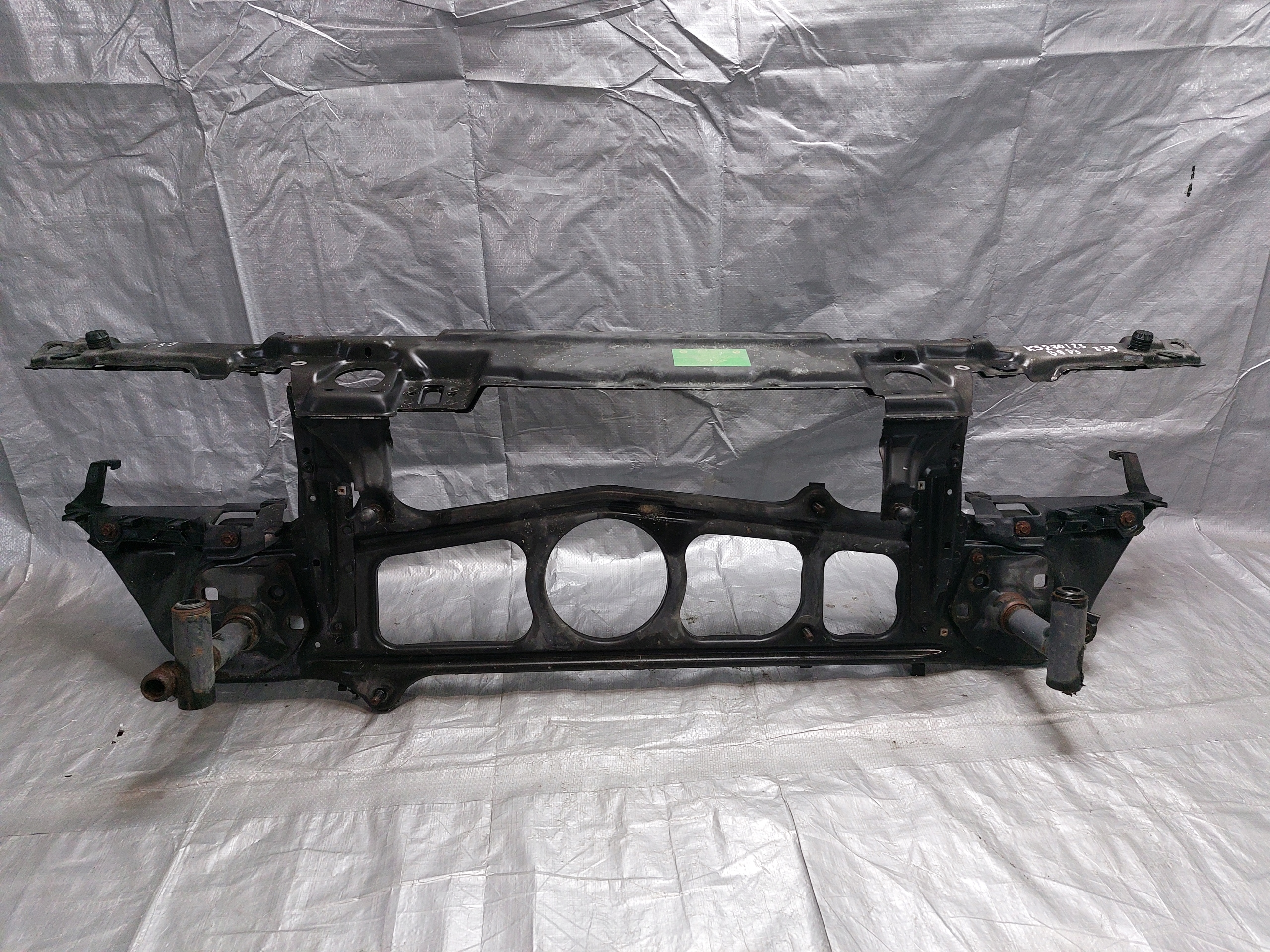 Schlossträger Versteifung BMW E39