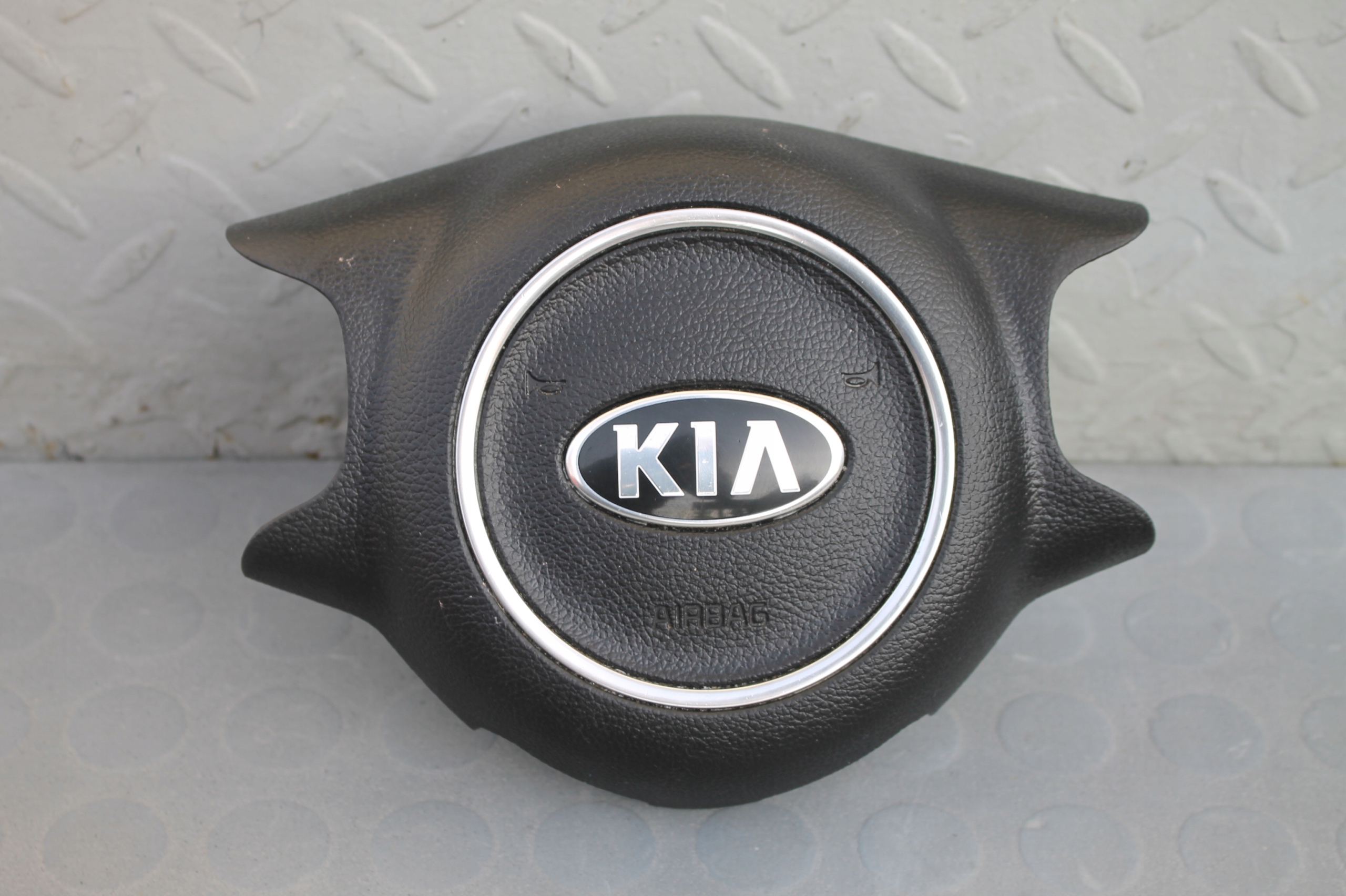 56900-A4000 - ПОДУШКА БЕЗПЕКИ ВОДІЯ KIA CARENS IV 13-19