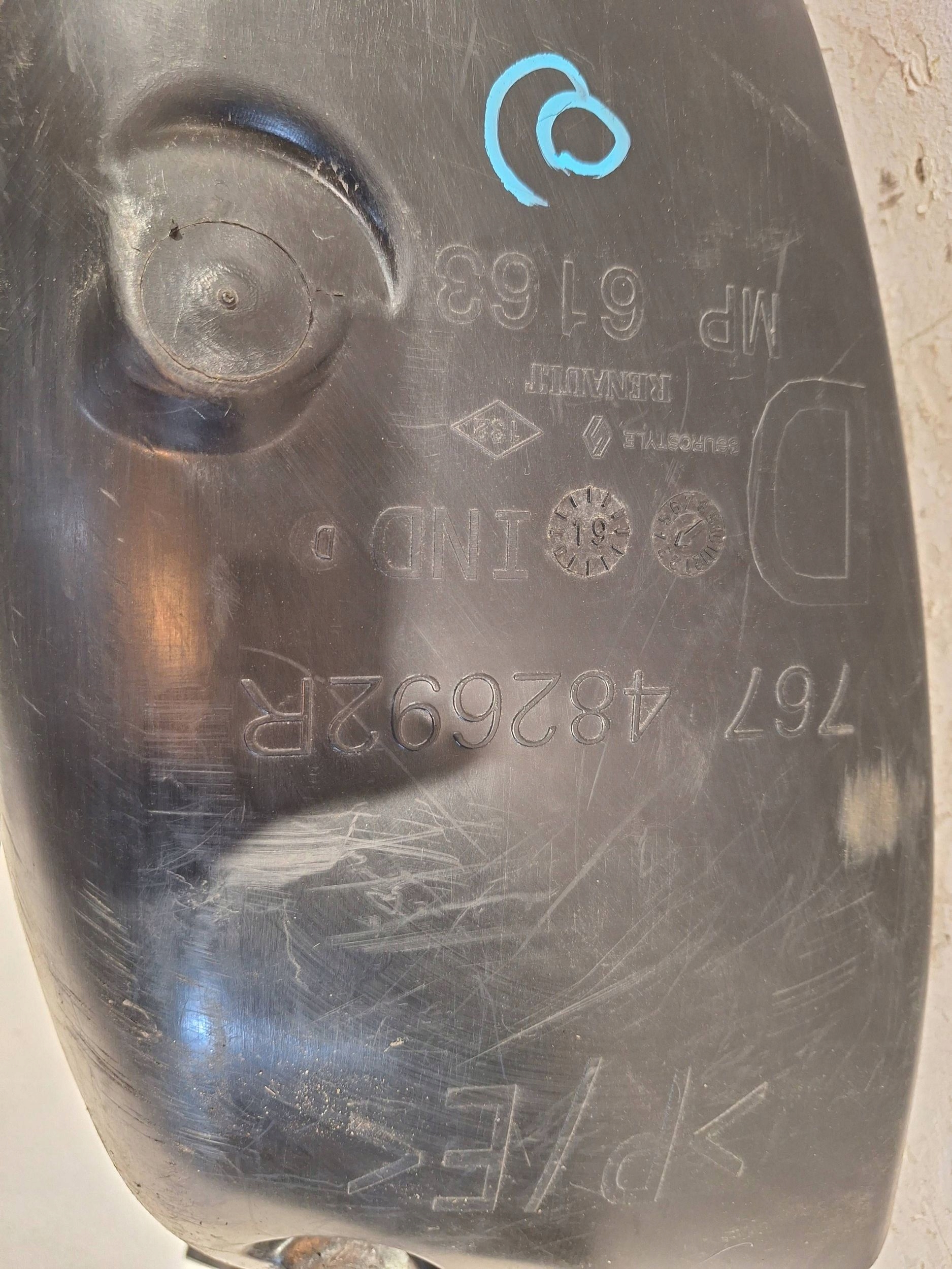 mudguard right rear part 767482692R RENAULT KANGOO II 2008