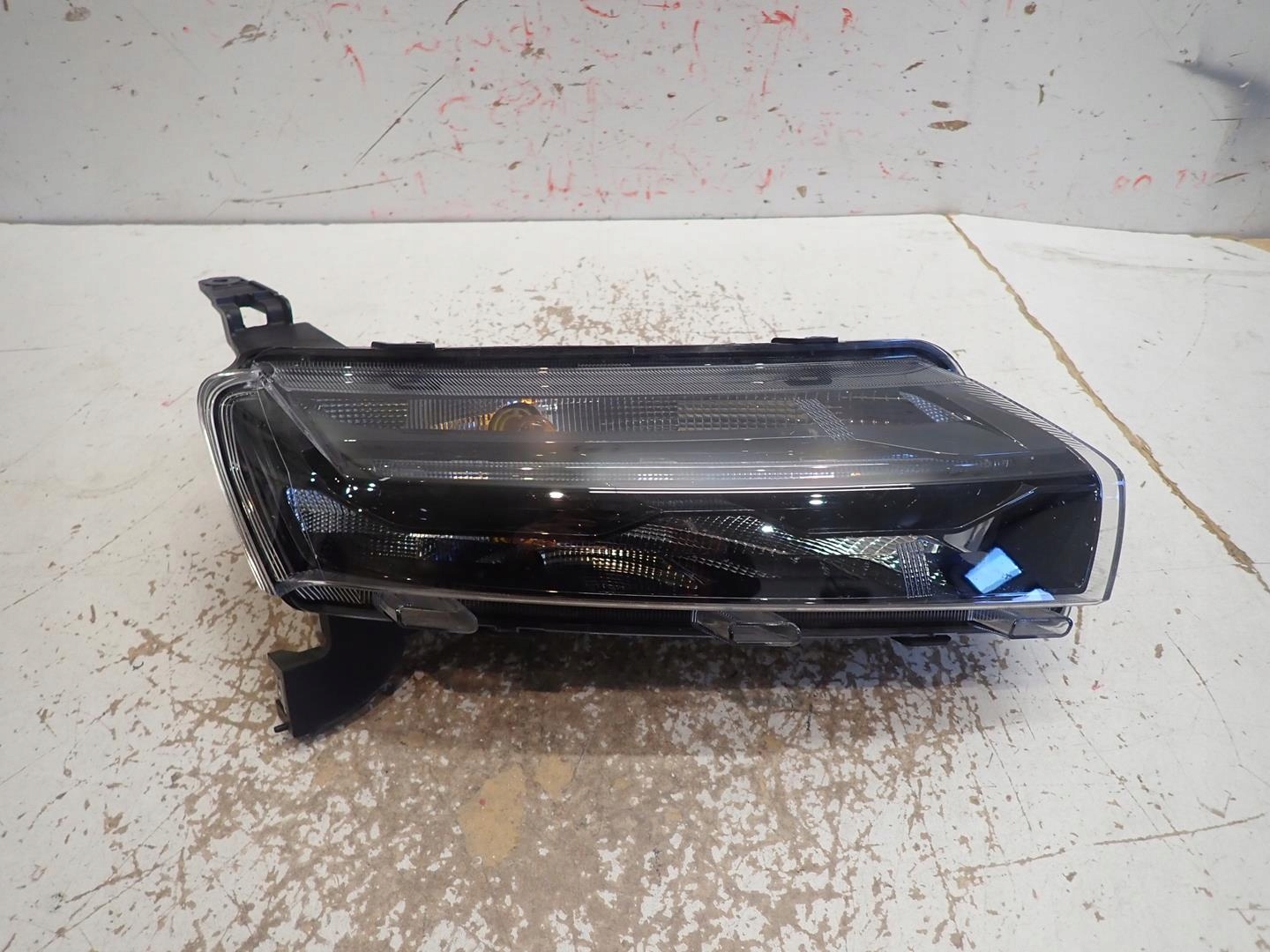 light front front right DACIA SPRING 2021- 266008993
