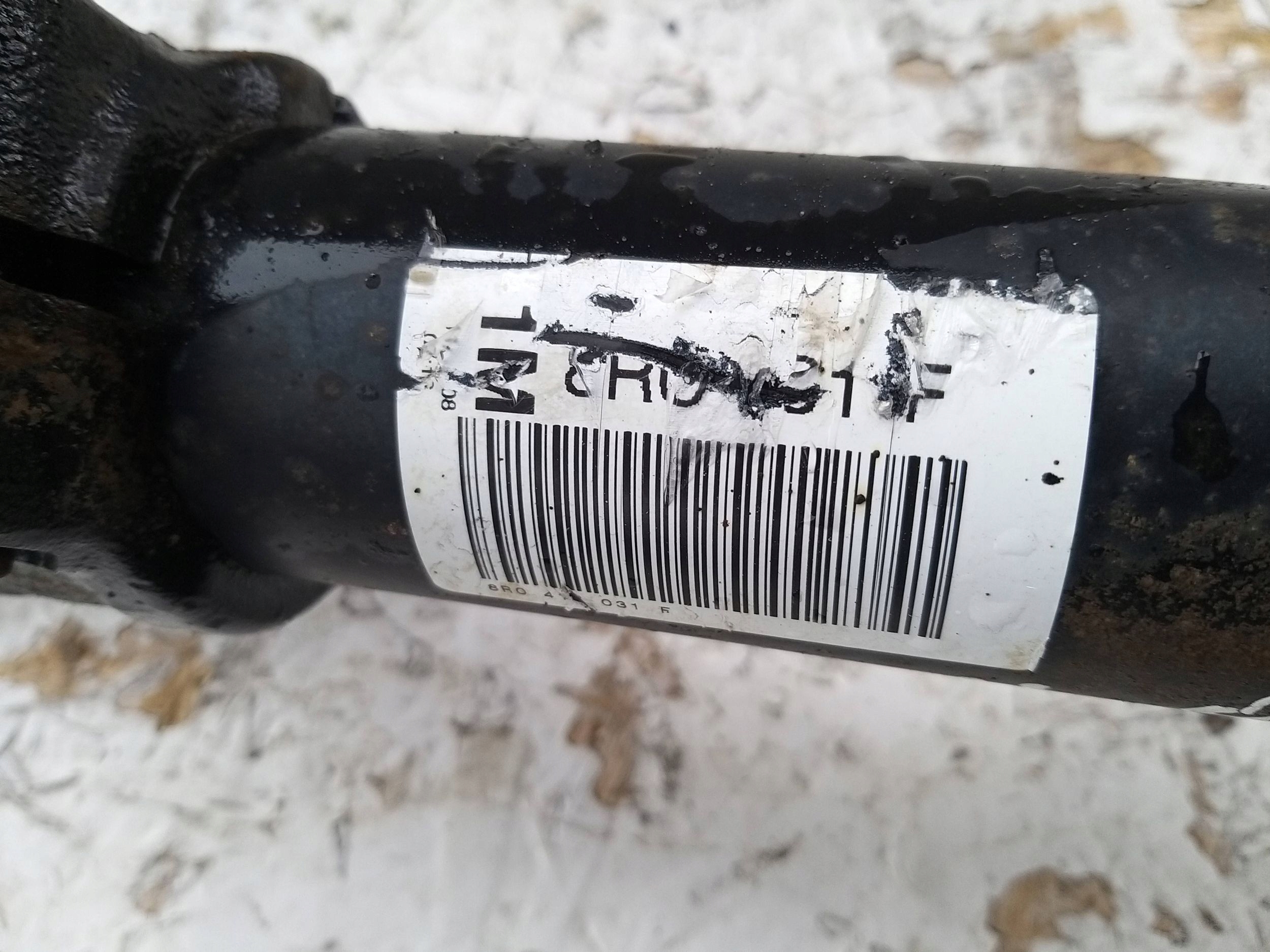 AUDI Q5 8R shock absorber left front 2.0 TSI 8R0031F
