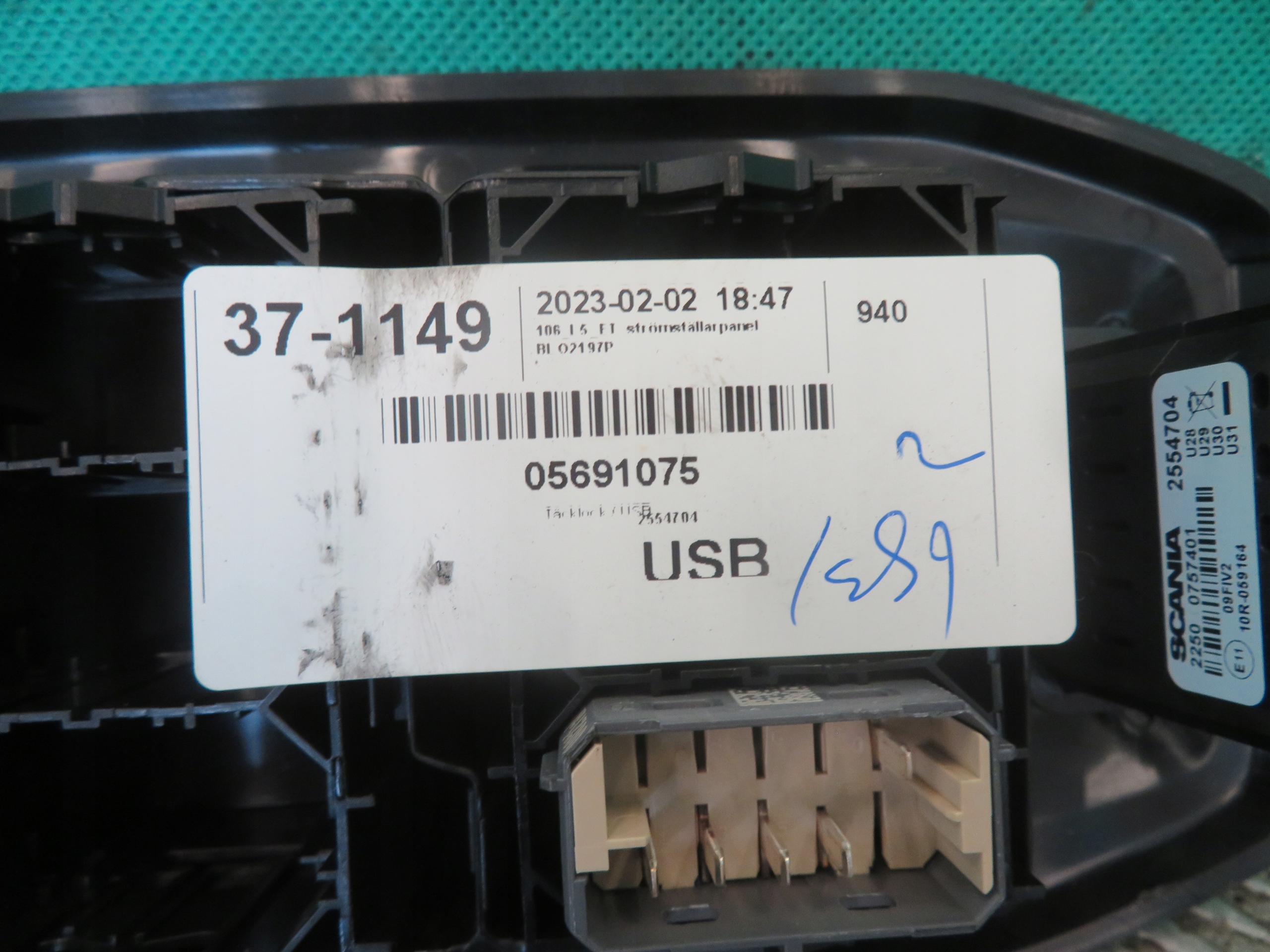 Bedienteil SCANIA G410 23R