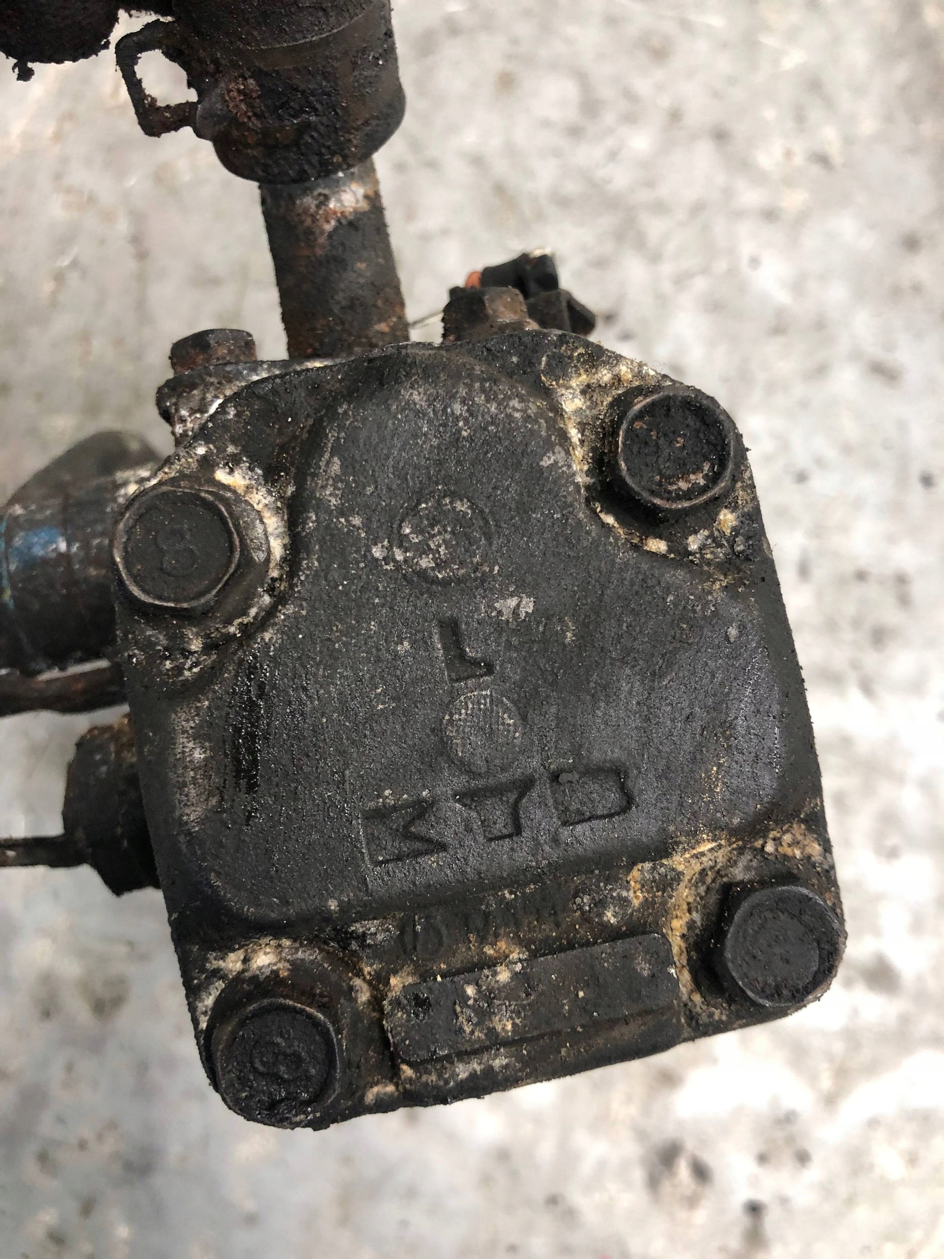 servo pump 3.2 DID MITSUBISHI PAJERO IV
