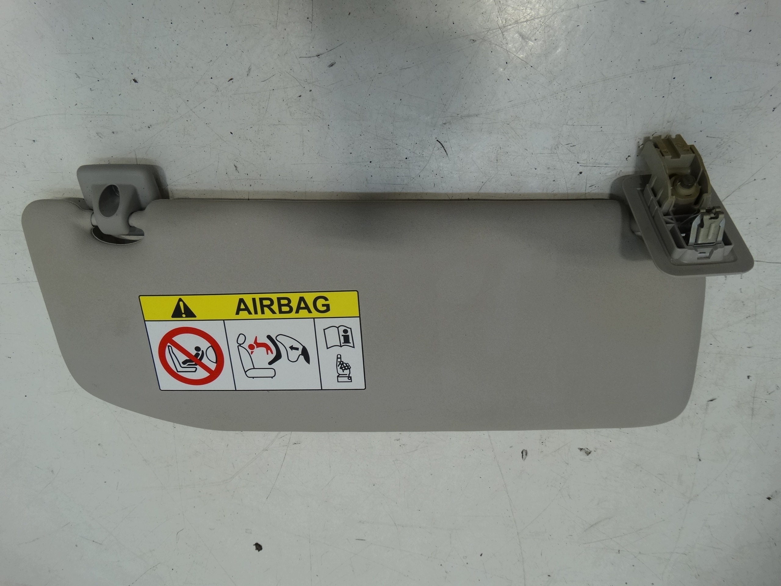 cover PRZECIWSLONECZNA visor left front CITROEN C4 CACTUS