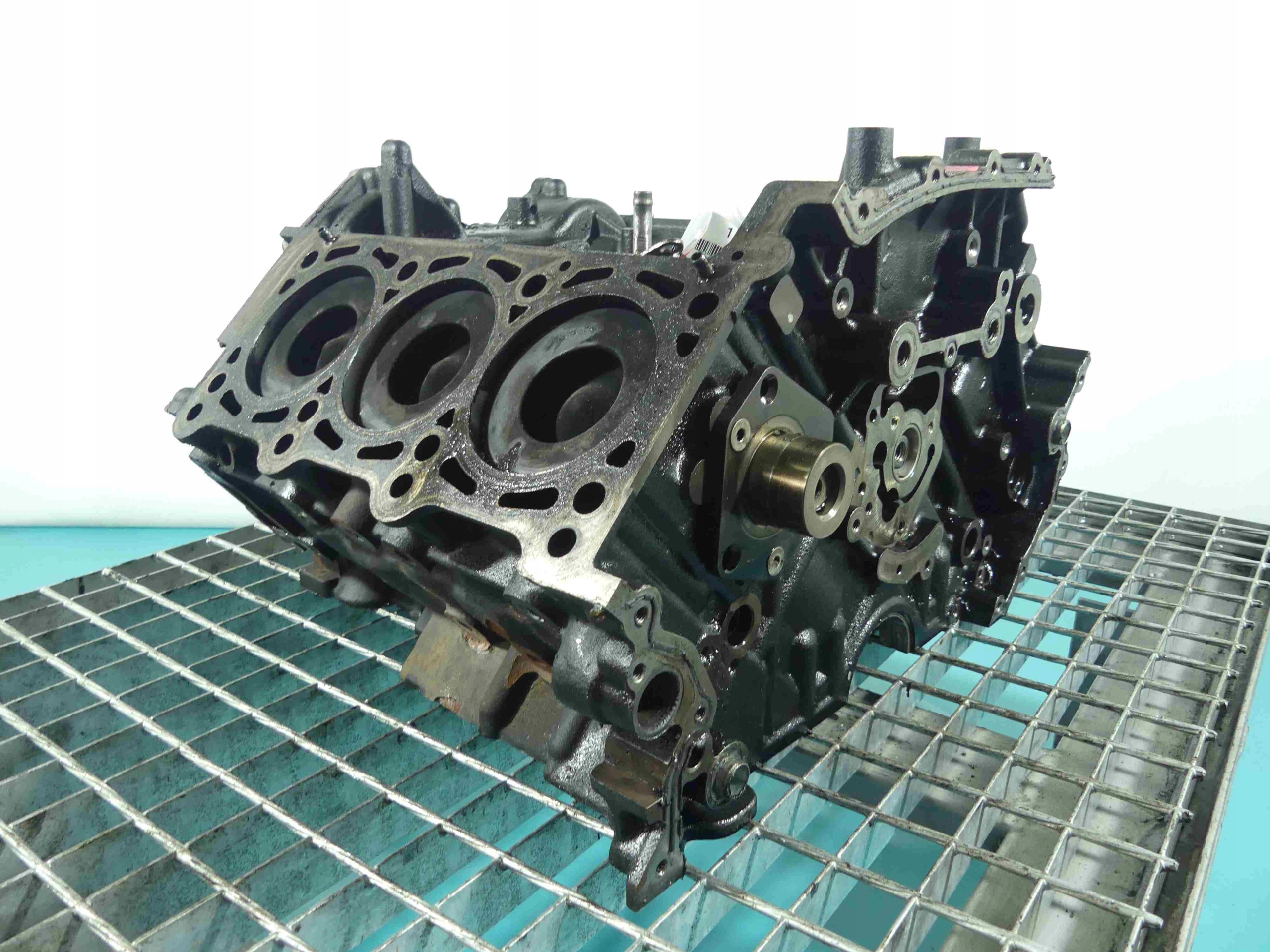 БЛОК ДВИГАТЕЛЯ AUDI A8 D3 ASB 3.0 TDI НА СТОЛИК