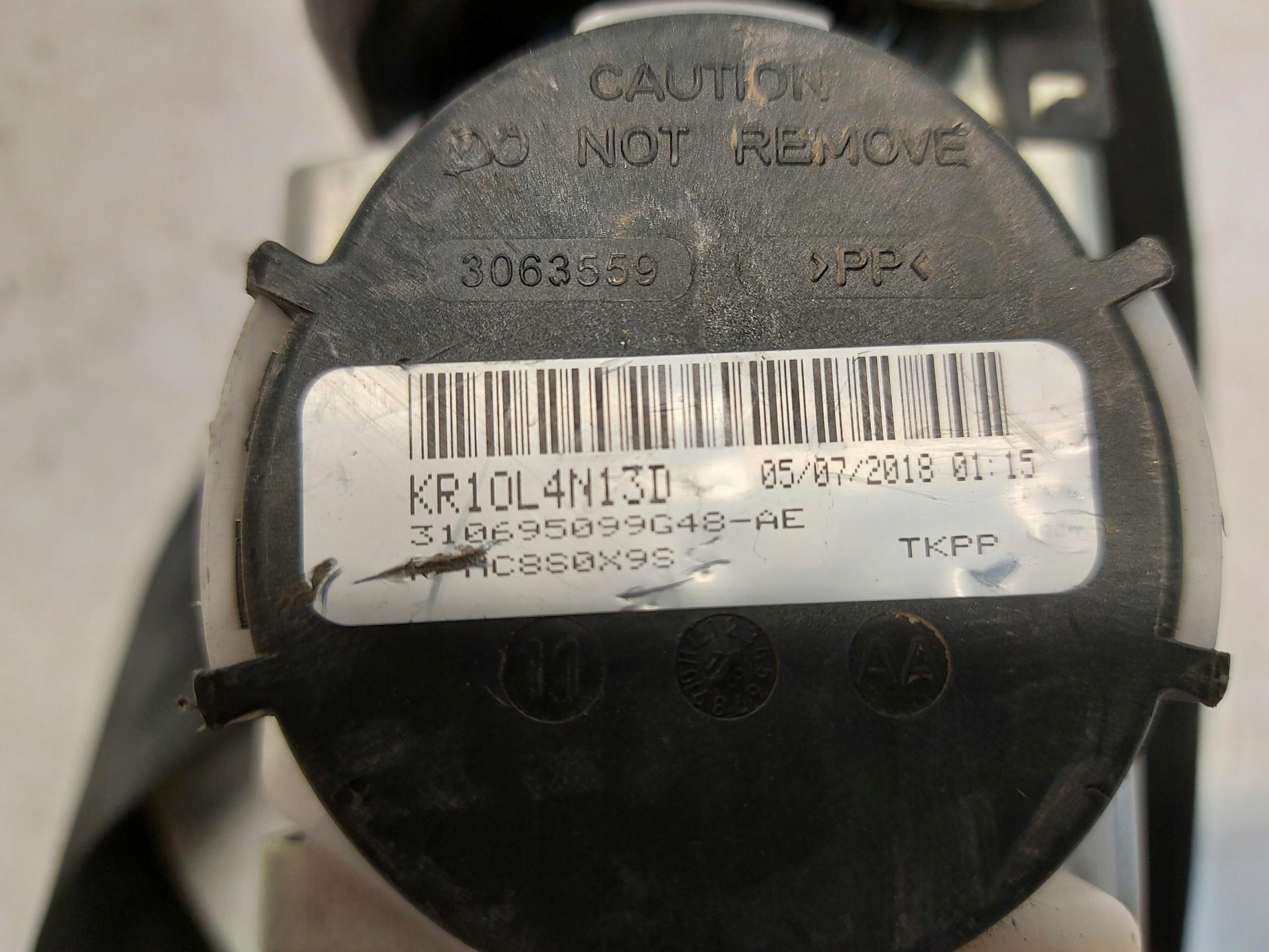 AUDI A8 D5 4N tension belt safety front right damaged