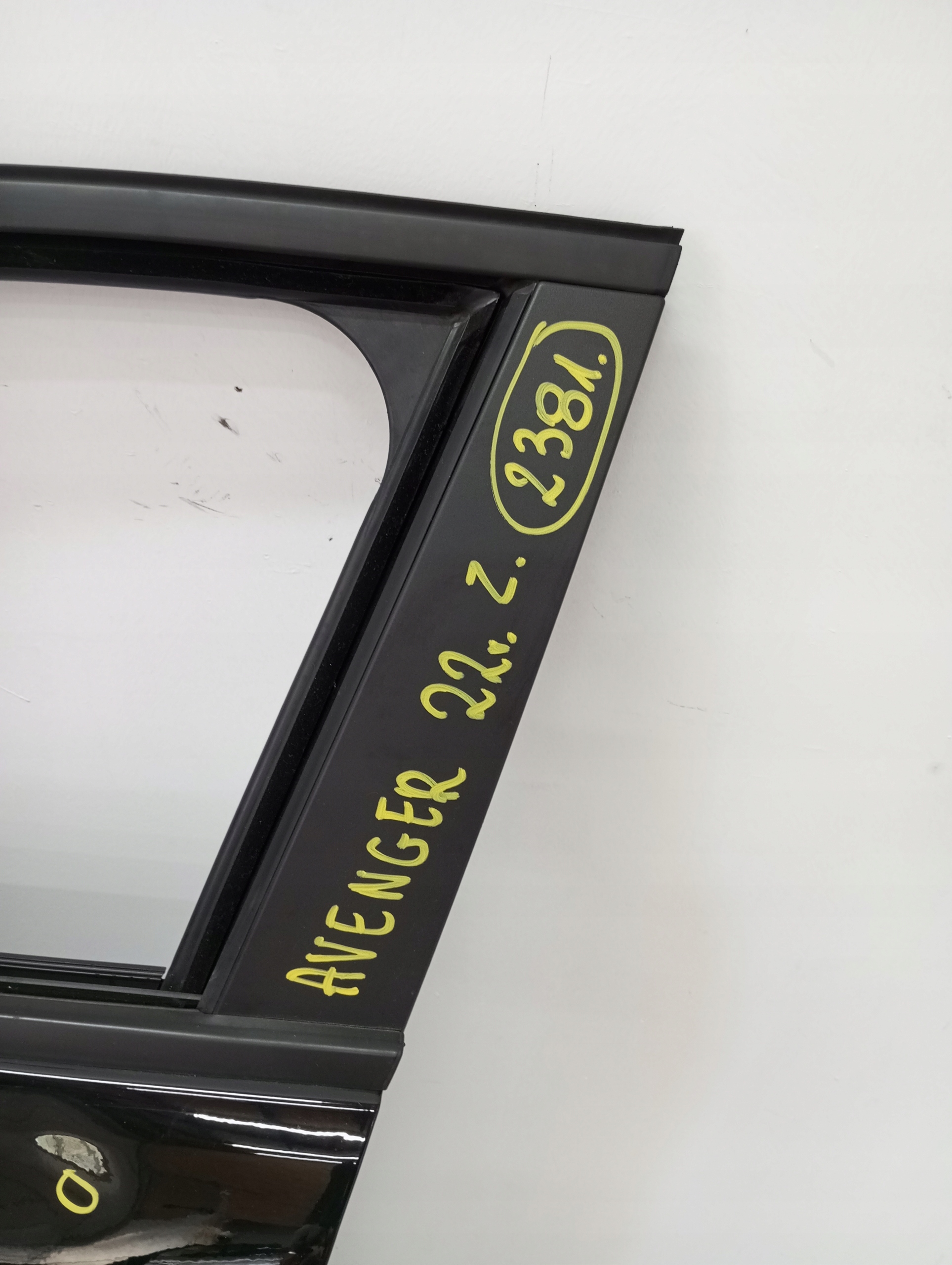 door left front JEEP AVENGER 20r