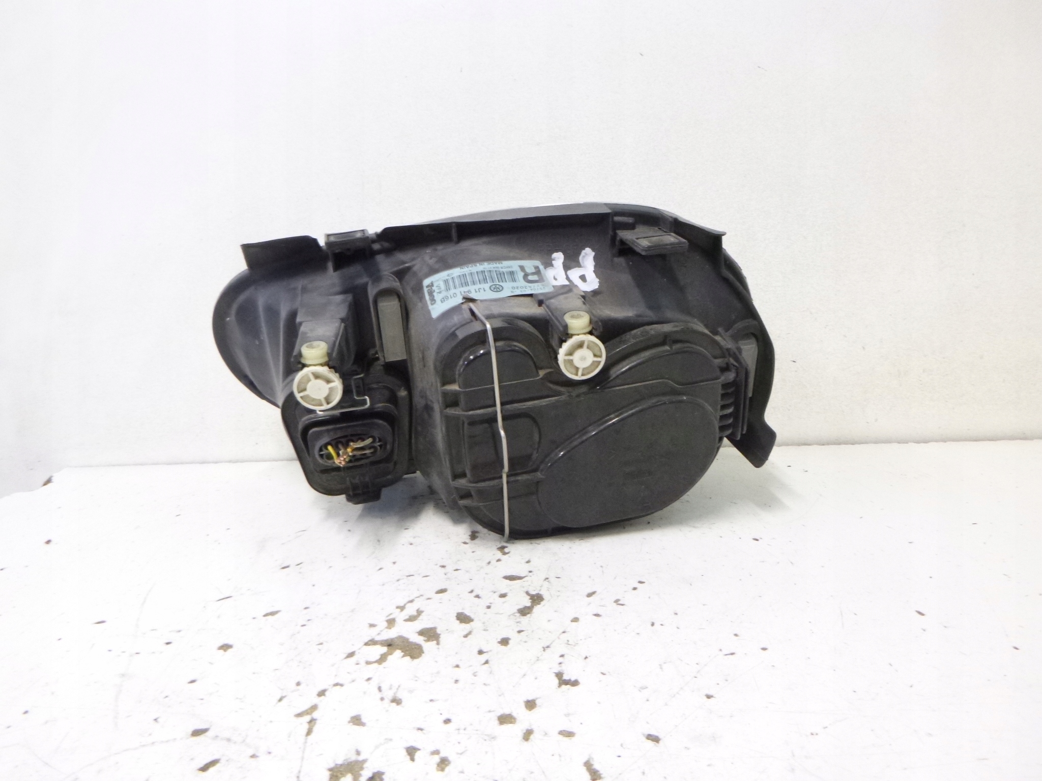 light front right VW Volkswagen Golf IV 97-06r. VALEO 1J1941016B