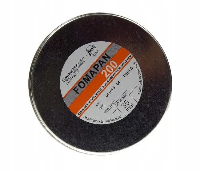 Foma Fomapan 200 Creative puszka 17m negatyw czarno-biały
