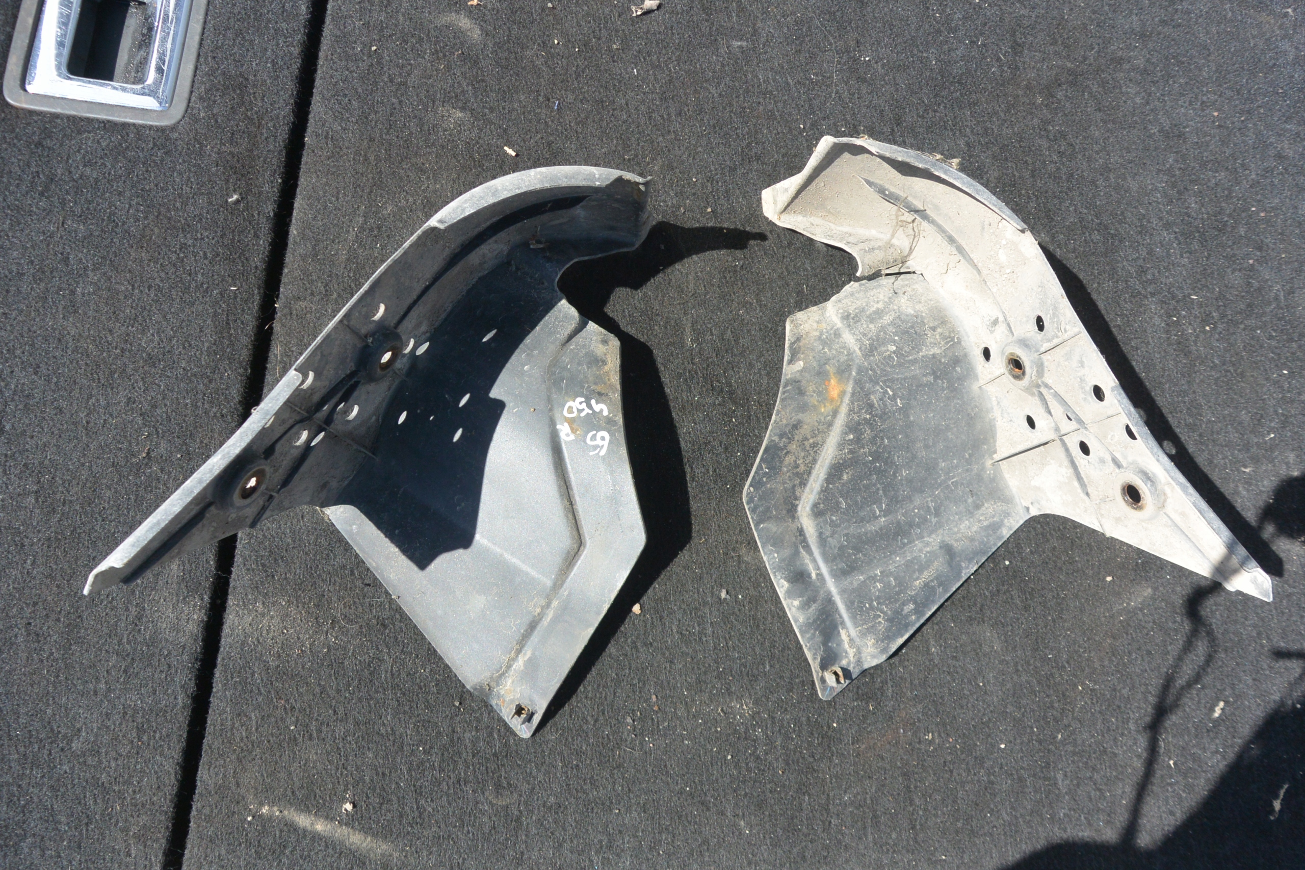 cover chassis rear part KPL left right LEXUS GS III 450H