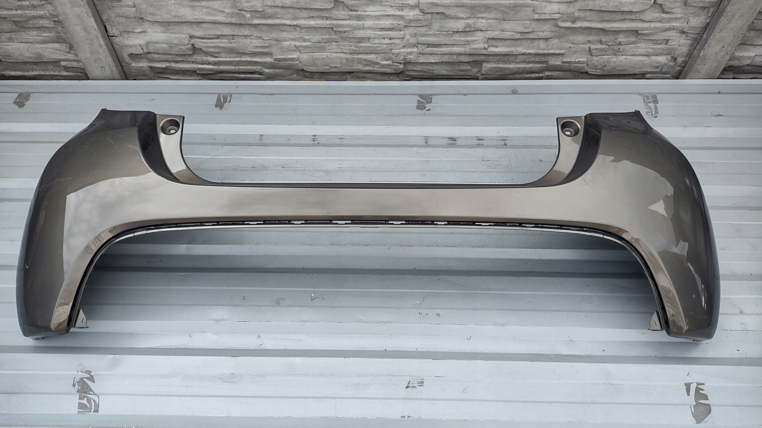 ZDERZAK TOYOTA YARIS IV TYŁ TYLNY 20- n.model 52159-K0030/40 za 180 zł ...