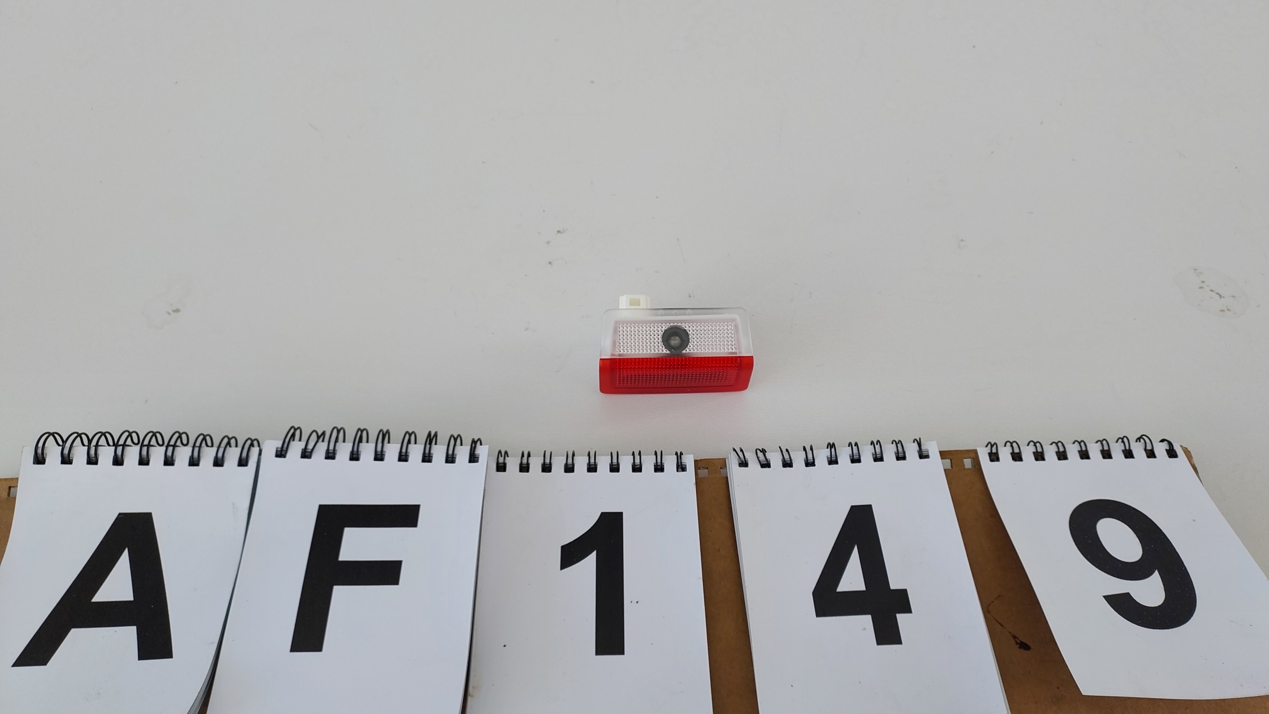 MERCEDES W212 W213 E-KLASA LOGO PROJEKTOR DRZWI