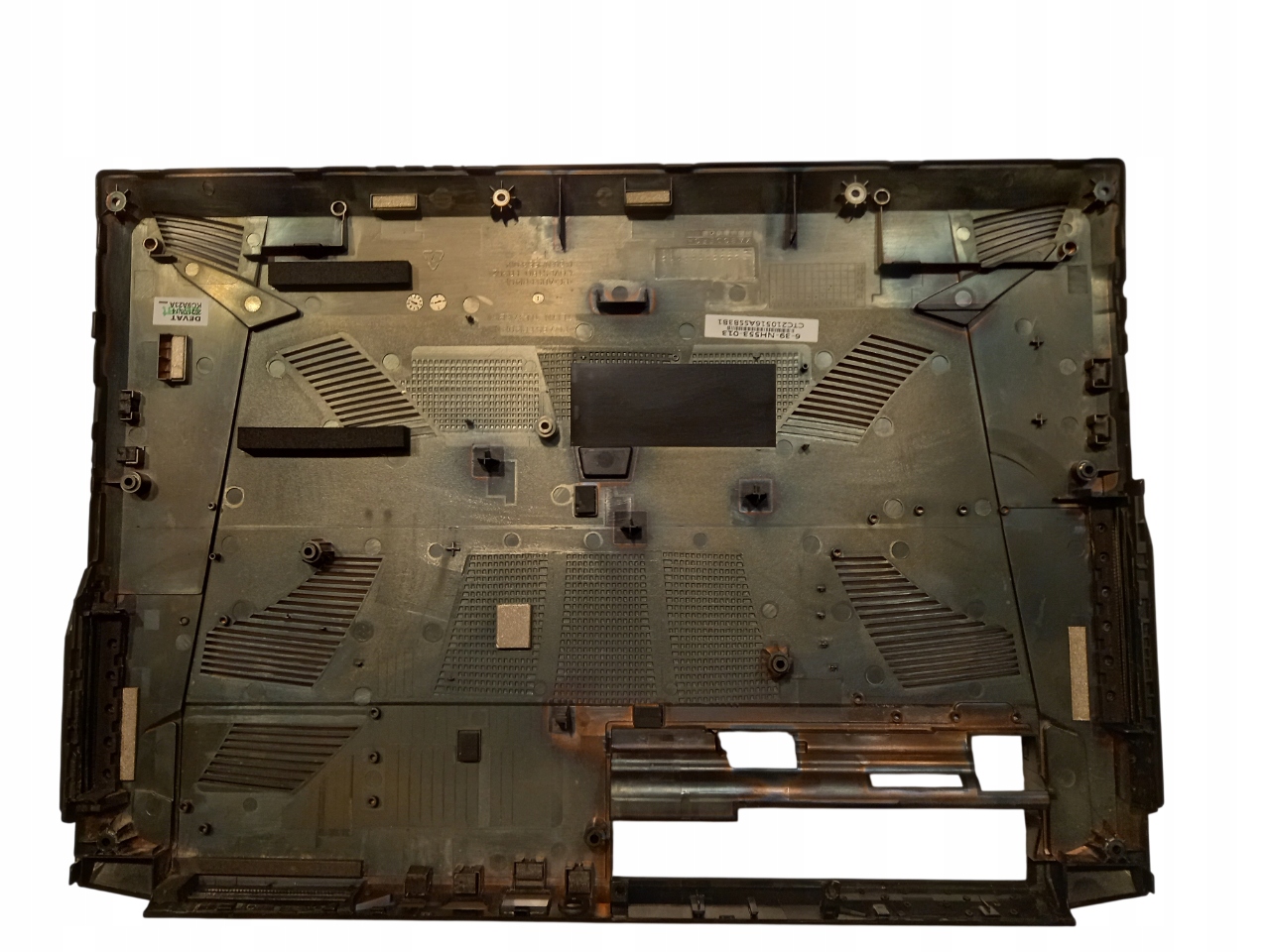 Gigabyte G5 KC Obudowa dolna