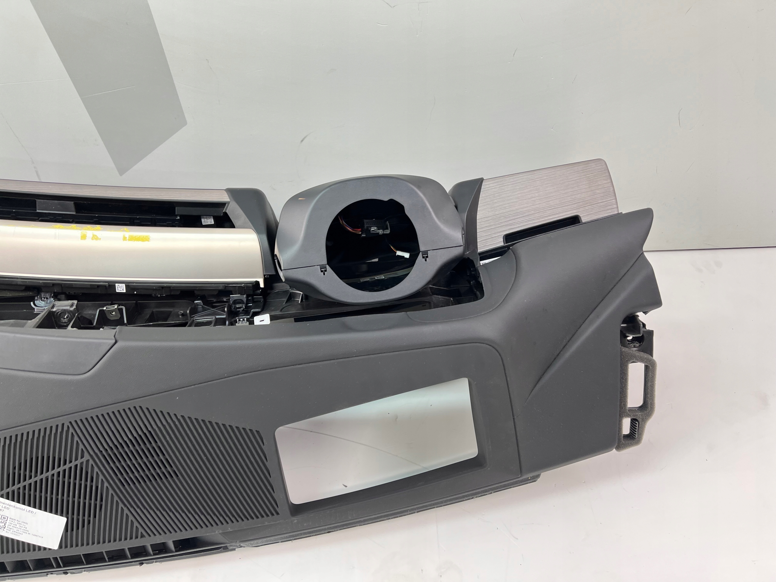 dashboard console BMW G60 G61 HEAD UP